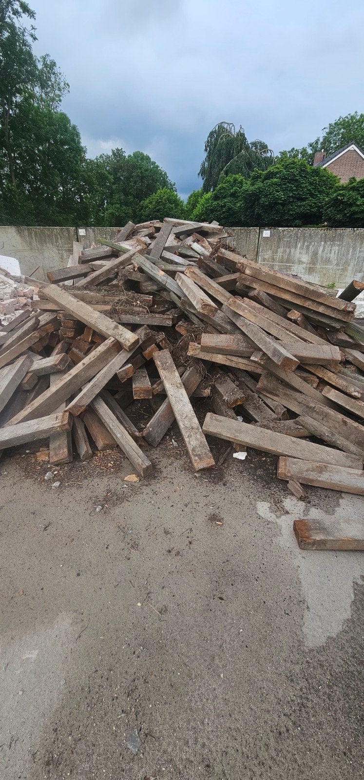 Hard houten balken, Tuin en Terras, Haardhout, 6 m³ of meer, Ophalen of Verzenden