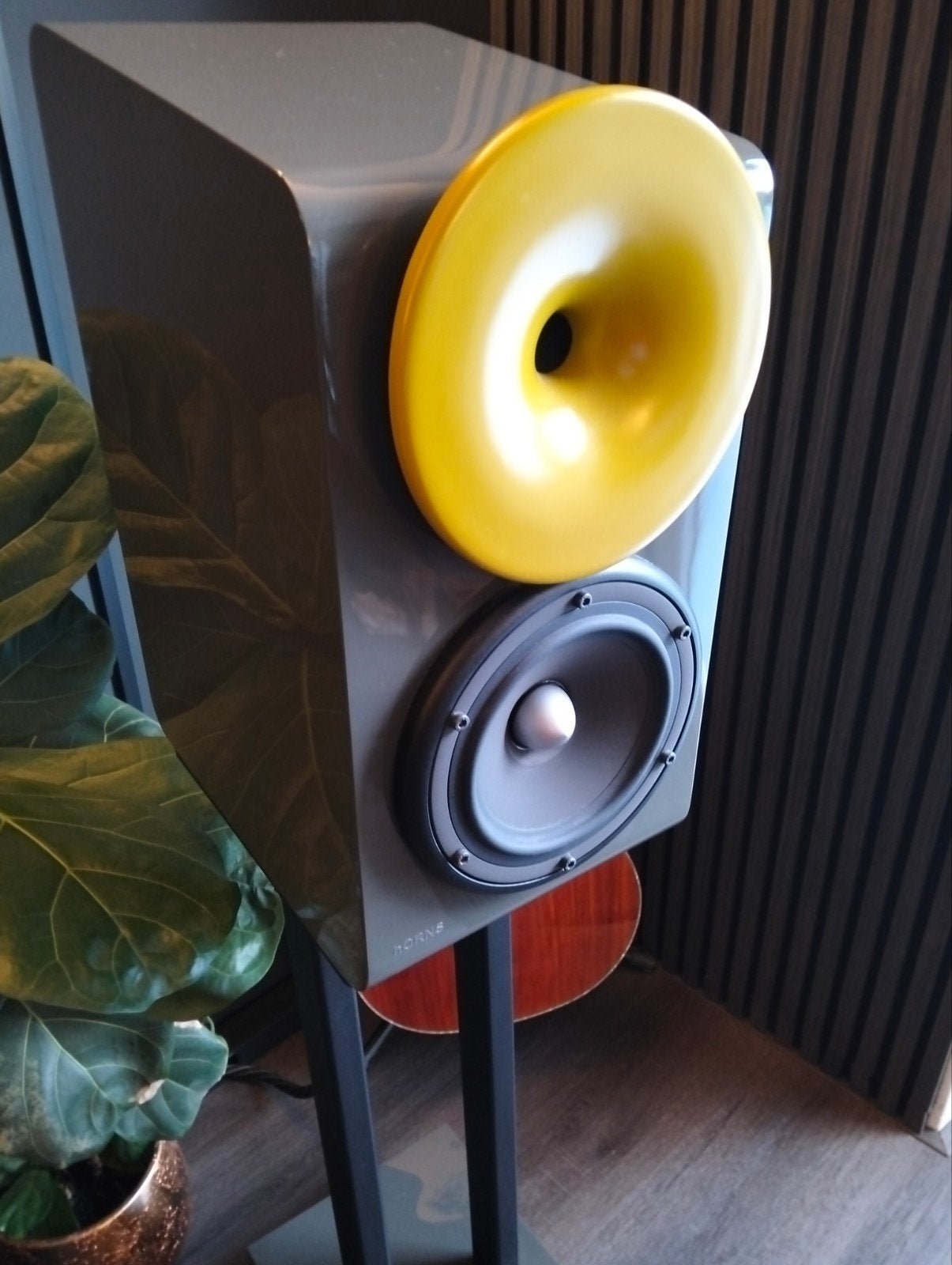 hORNS atmosphere  met originele standaards, Ophalen, Zo goed als nieuw, Overige merken