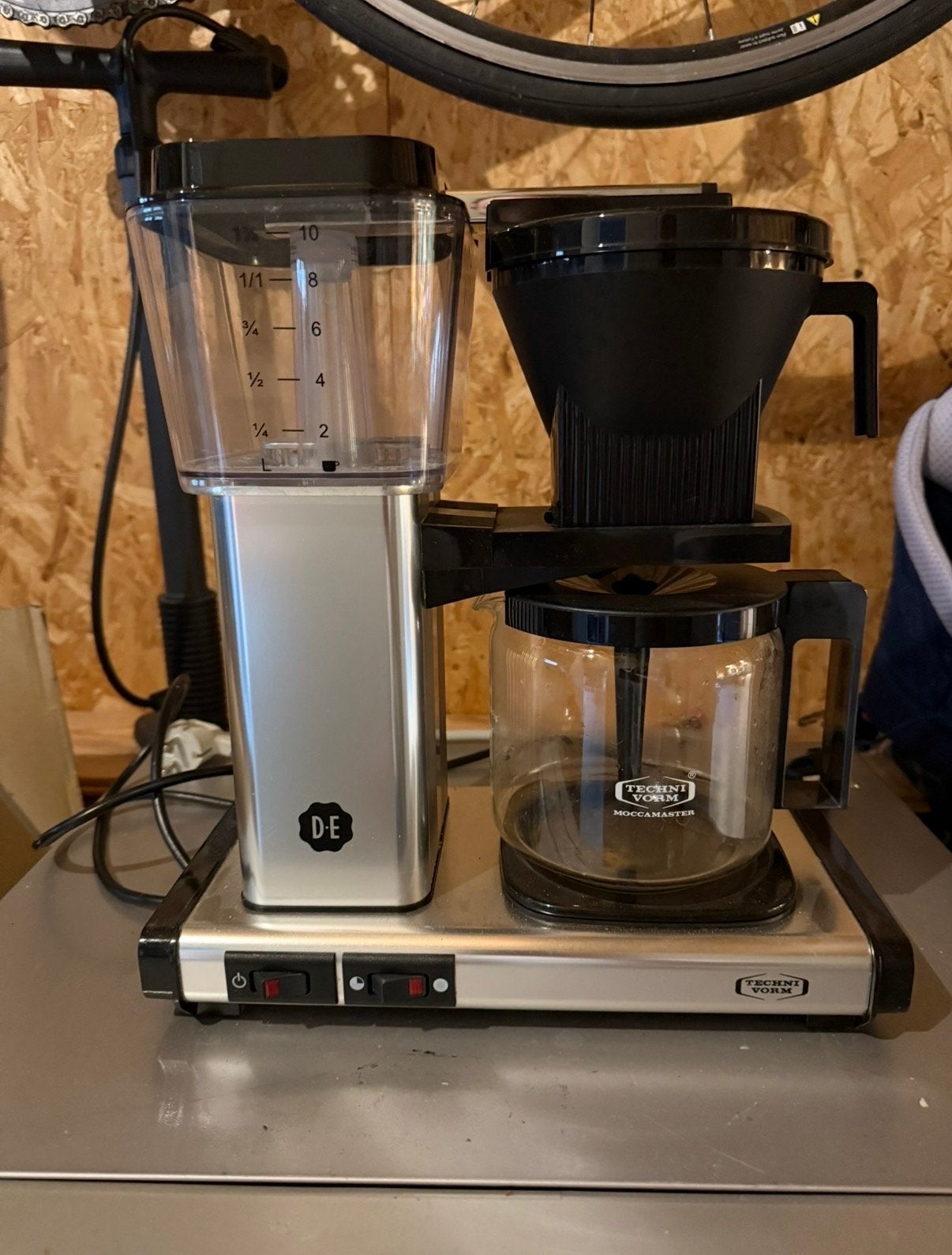 Moccamaster Koffiezetapparaat - gebruikt, Witgoed en Apparatuur, Koffiezetapparaten, 10 kopjes of meer, Koffiemachine, Gemalen koffie