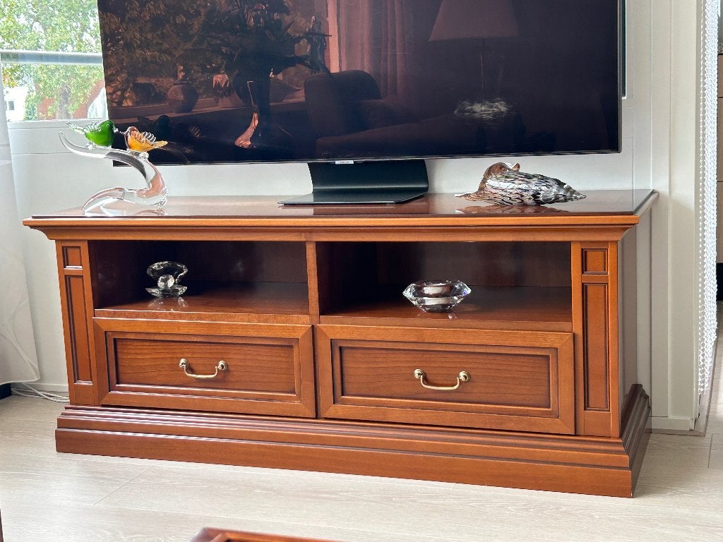 Tv meubel, Ophalen, 100 tot 150 cm, Klassiek, Zo goed als nieuw