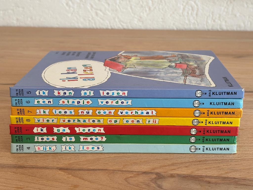 Set van 7 Kluitman Om te leren lezen boekjes AVI 1-6, Boeken, Gelezen, Fictie algemeen, Ophalen of Verzenden, Marion van de Coolwijk