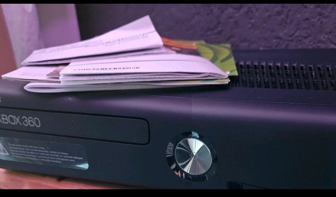 Xbox 360 S ~ Goedwerkend ~ Netjes, 360 S, Verzenden, Zo goed als nieuw, Zonder controller