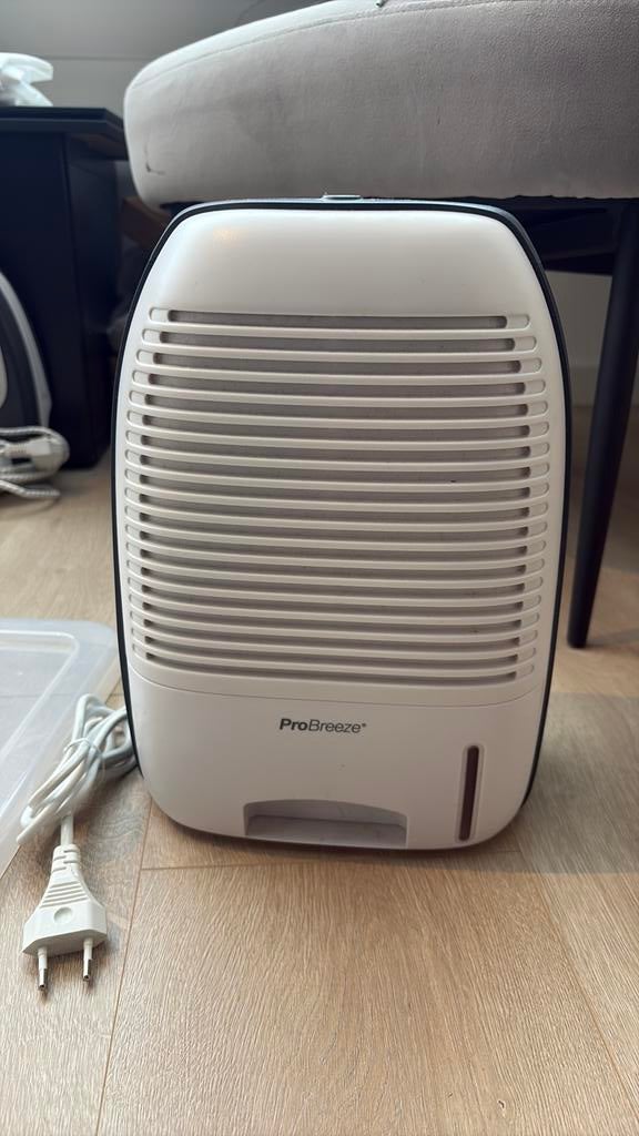 Pro beeze lucht ontvochtiger, Verzenden, Zo goed als nieuw, Luchtontvochter