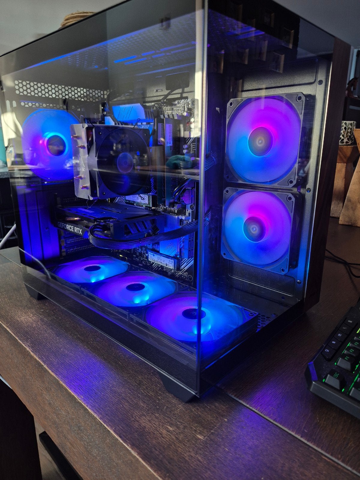 High Performance Game PC RTX4060 R7 5700 32GB 1,2TB M.2., 32 GB, ASUS, Virtual Reality, Zo goed als nieuw