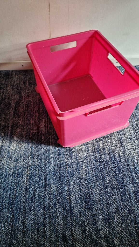 Mooie roze bak voor lego of speelgoed, Ophalen, Gebruikt