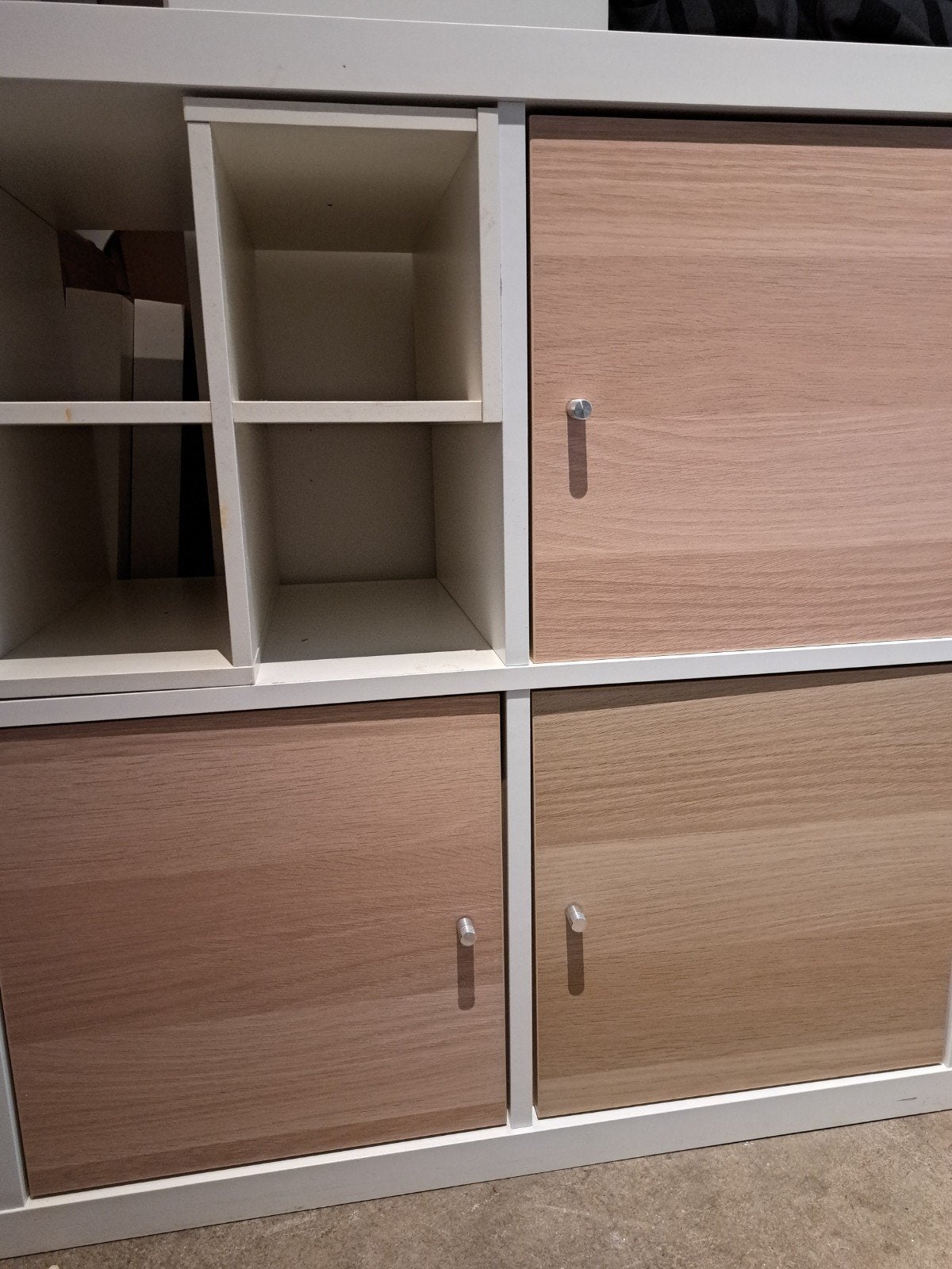 Kallax kast met deuren en vakken - IKEA (als nieuw!), Ophalen, Modern, Functioneel, 50 tot 100 cm, 25 tot 50 cm
