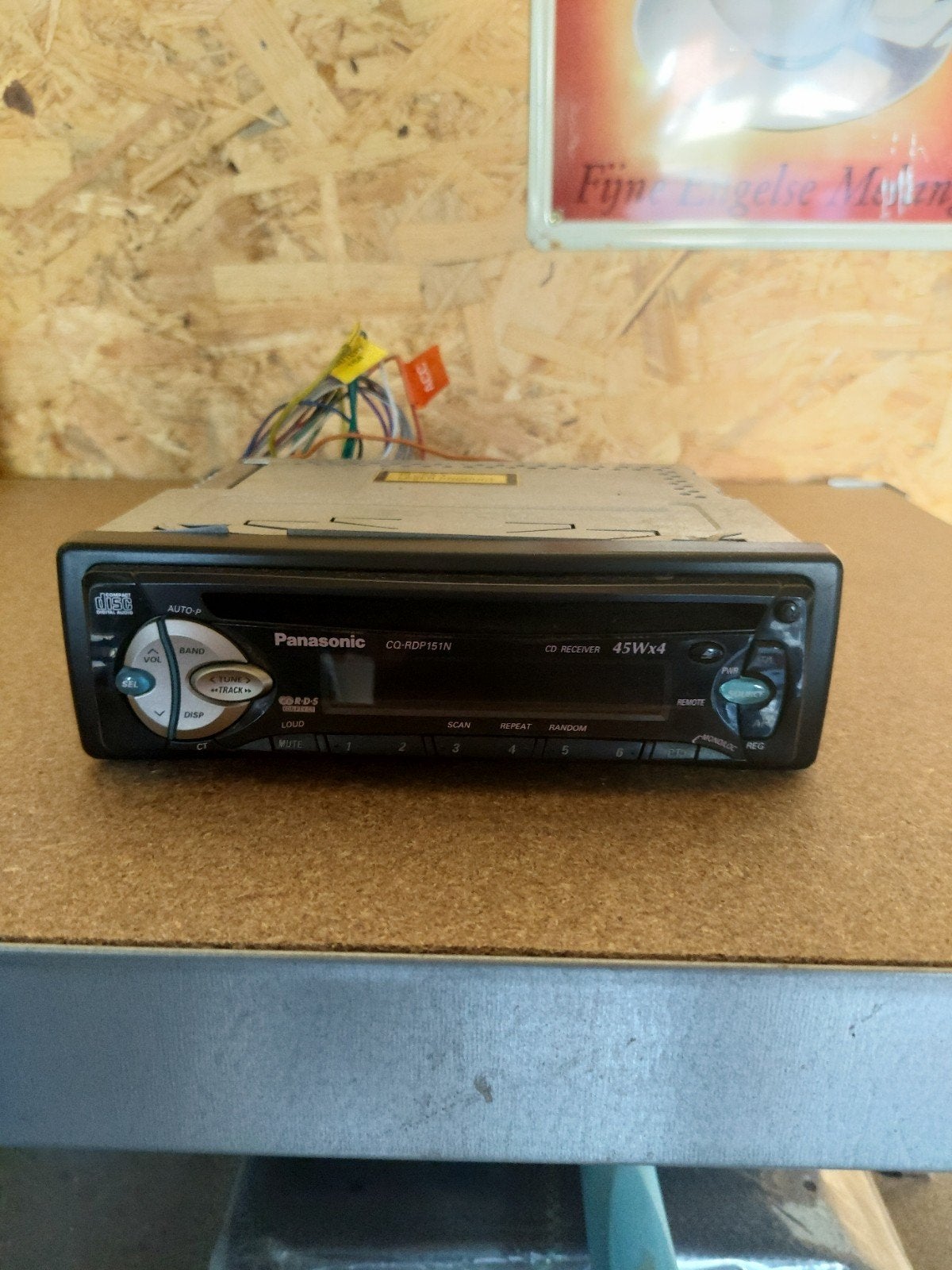 Panasonic CD-ontvanger 45Wx4 Autoradio, Auto diversen, Ophalen, Gebruikt