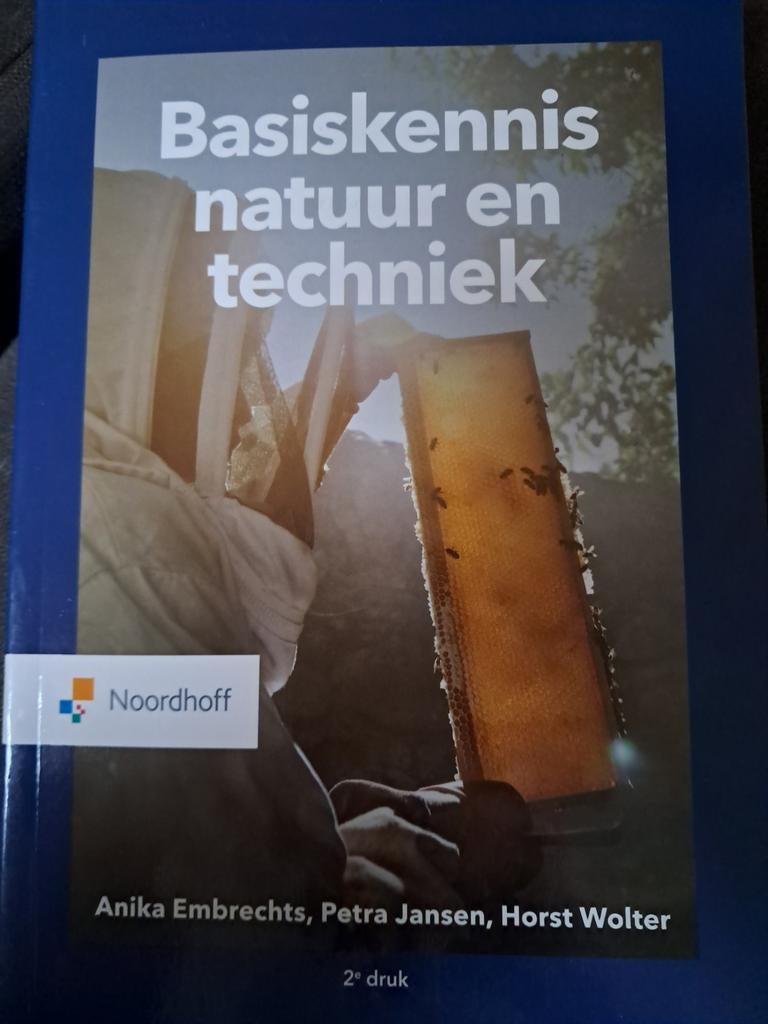 Basiskennis natuur en techniek - 2e druk, Ophalen of Verzenden, Gelezen, Overige onderwerpen, Anika Embrechts, Petra Jansen, Horst Wolter