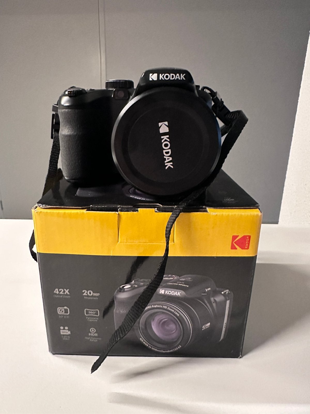 Kodak Pixpro AZ425, Verzenden, Zo goed als nieuw, Kodak