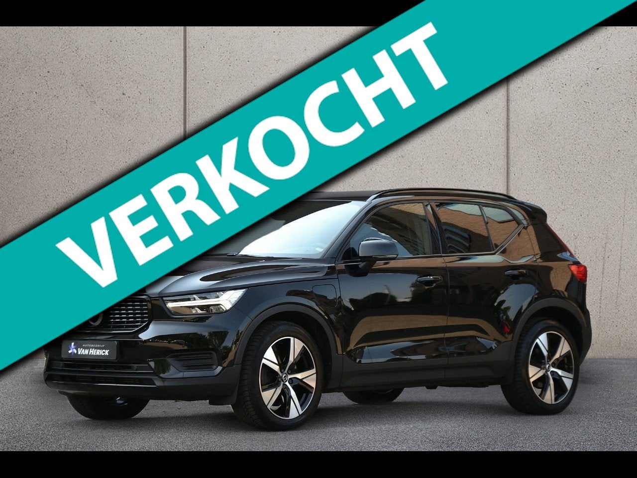 Volvo XC40 1.5 T5 Recharge R-Design 261PK | Trekhaak | Winte, Zwart, Zwart, Origineel Nederlands, Bedrijf