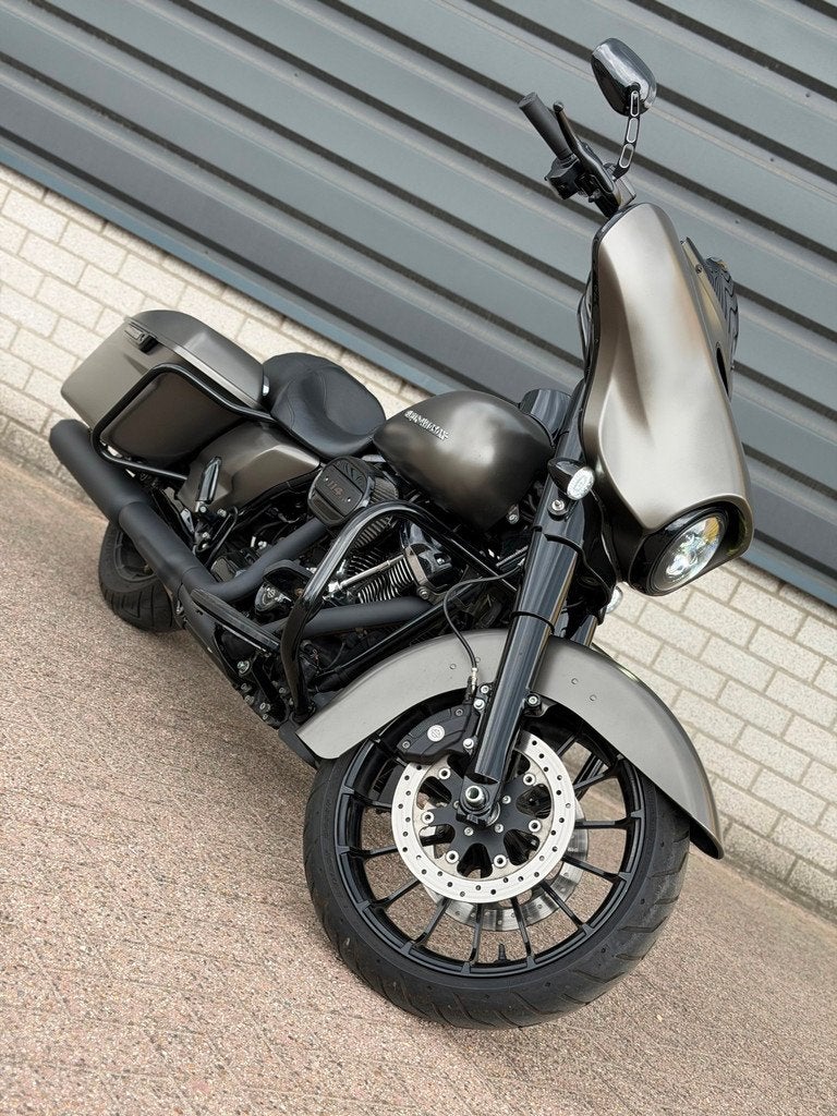 Harley Davidson FLHXS Street Glide Special 114 M8 Carplay, Bedrijf, Cruise Control, Meer dan 35 kW, Toermotor