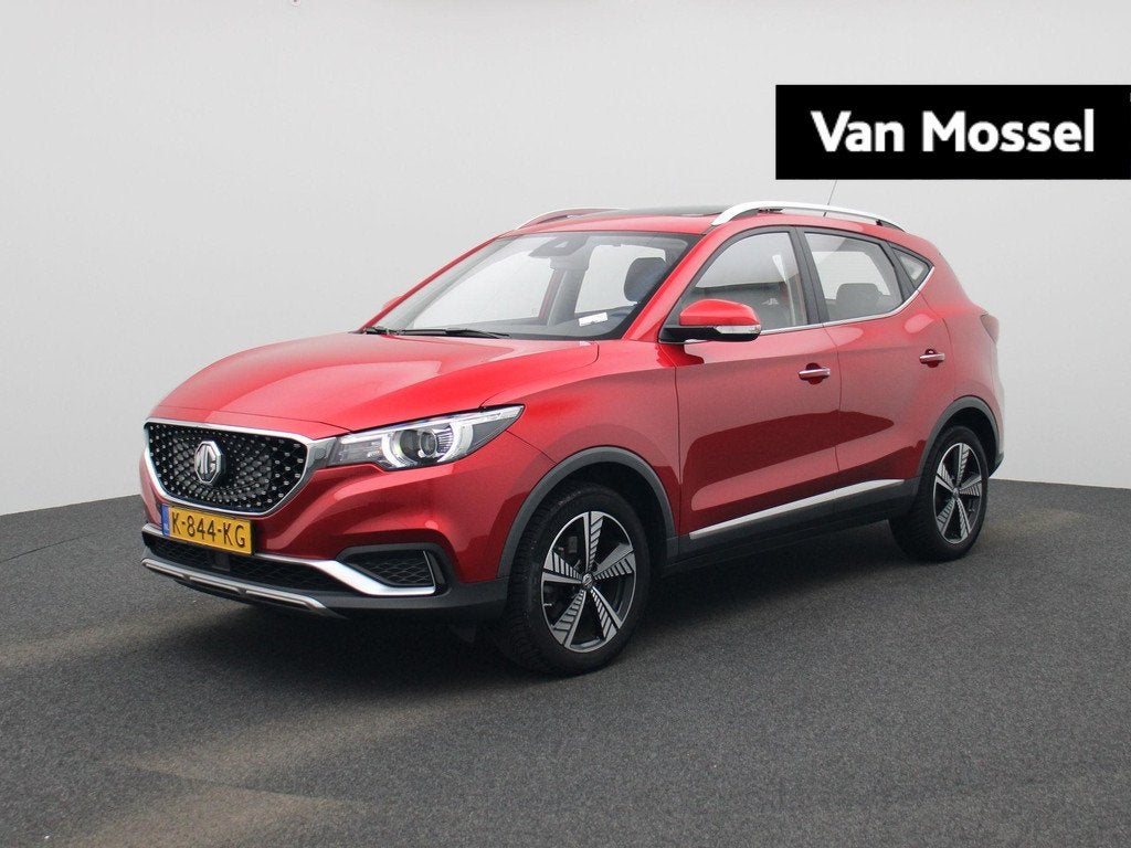MG ZS EV Luxury 45 kWh | Leder | Carplay | Camera | Panoramd, Auto's, MG, Gebruikt, 143 pk, ZS, 1507 kg
