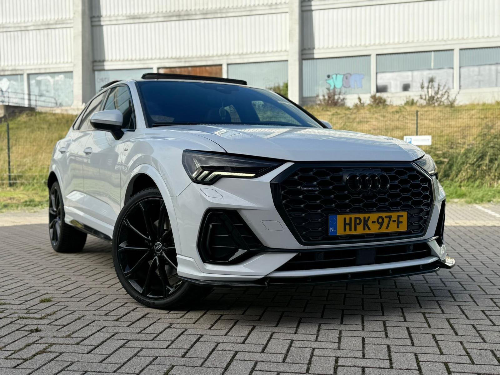 Audi Q3 Sportback 2.0 TFSI Quattro 3 x sline Panoramadak, Auto's, Automaat, 1984 cc, 310 pk, Vierwielaandrijving