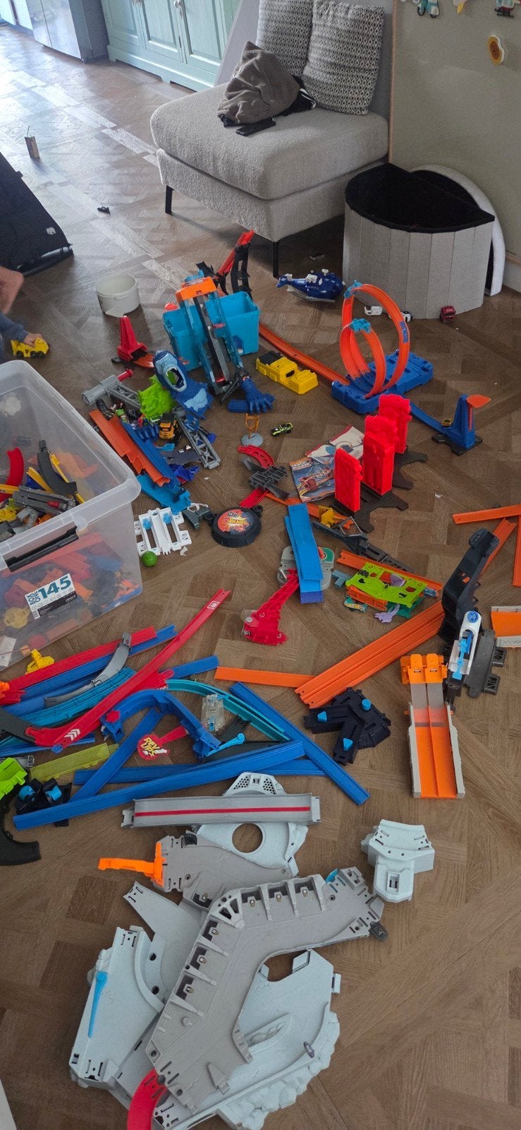 Grote Hot Wheels Baan Collectie met Auto's en Accessoires, Ophalen, Gebruikt