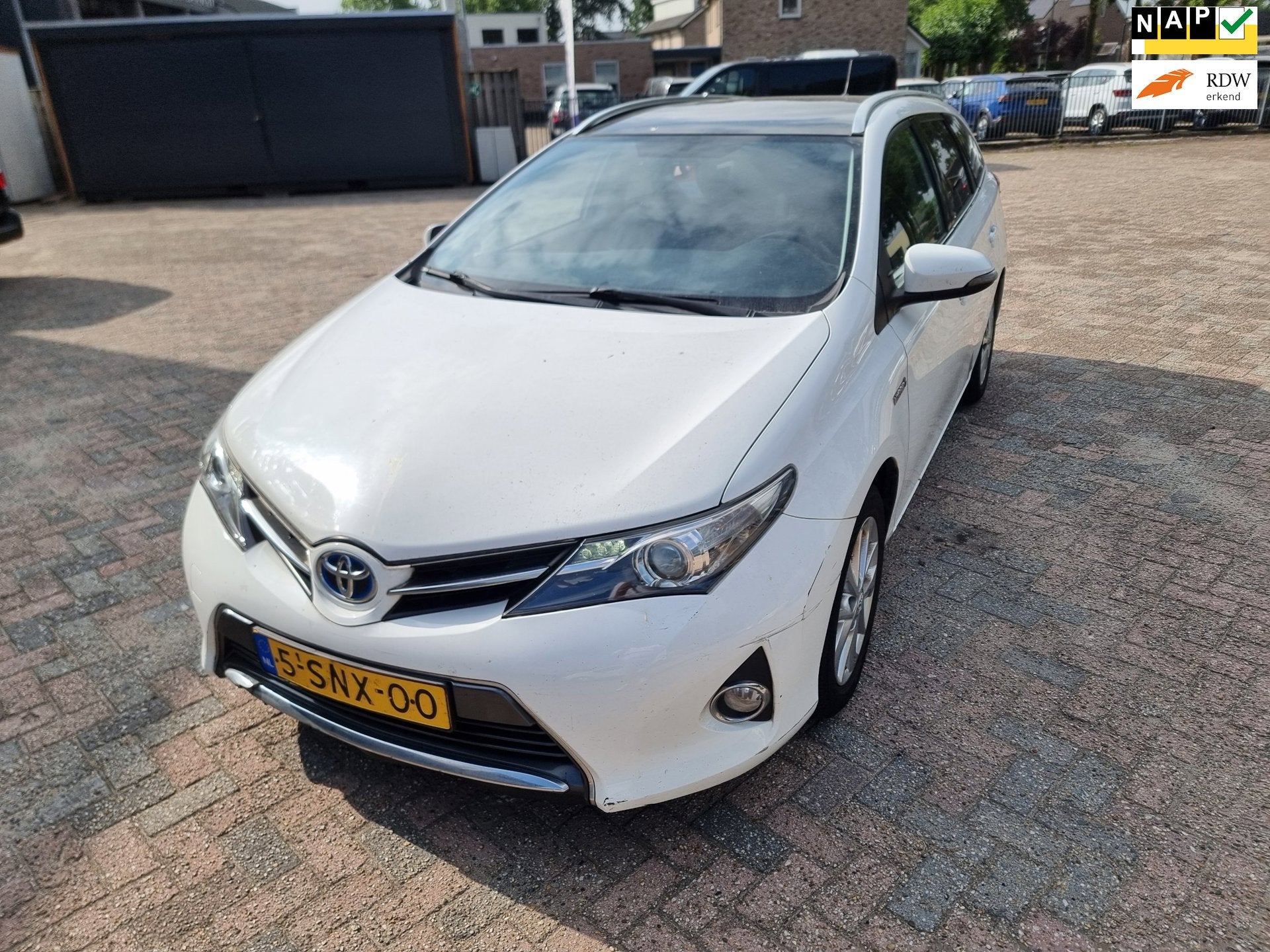 Toyota Auris Touring Sports 1.8 Hybrid Lease Panoramadak/Lee