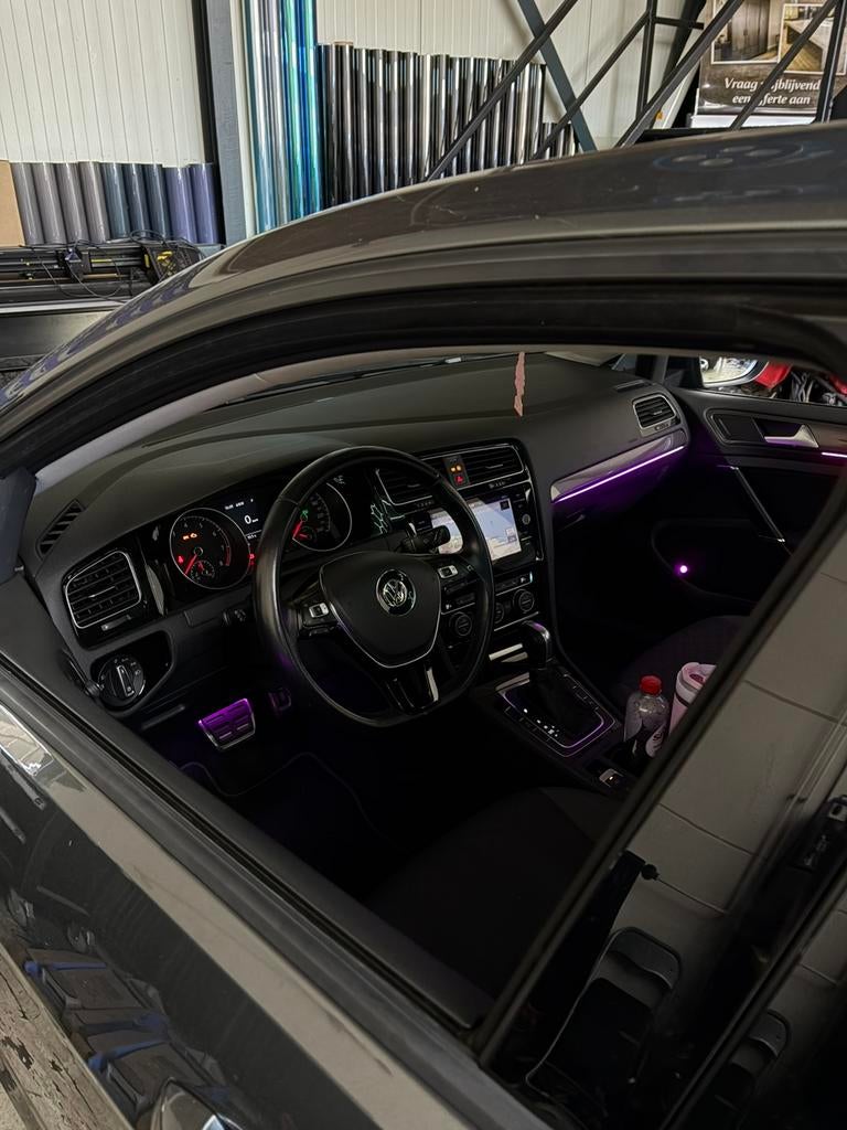 Ambient Lighting Deal! Maak elke rit magisch!