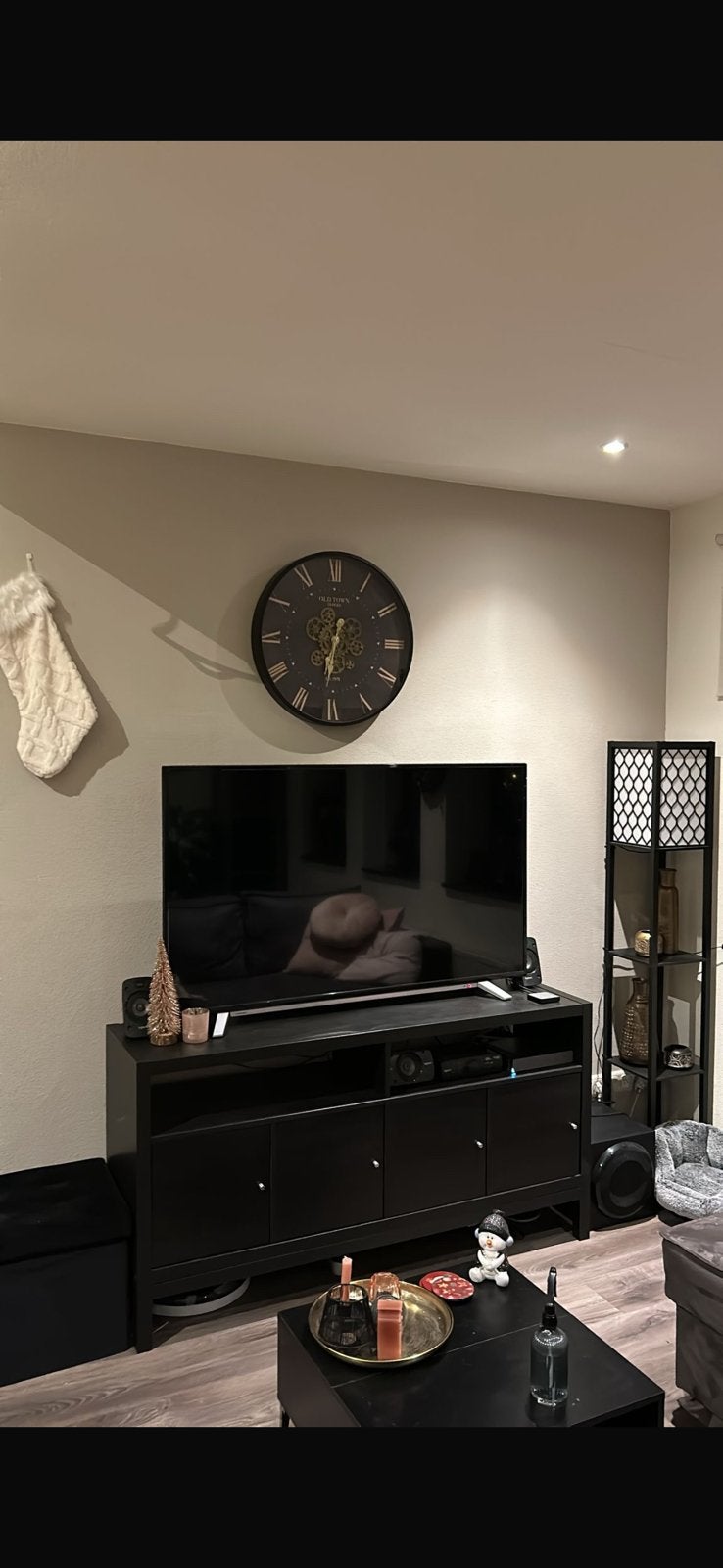 Kallax tv meubel incl onderstel en deurtjes, Ophalen