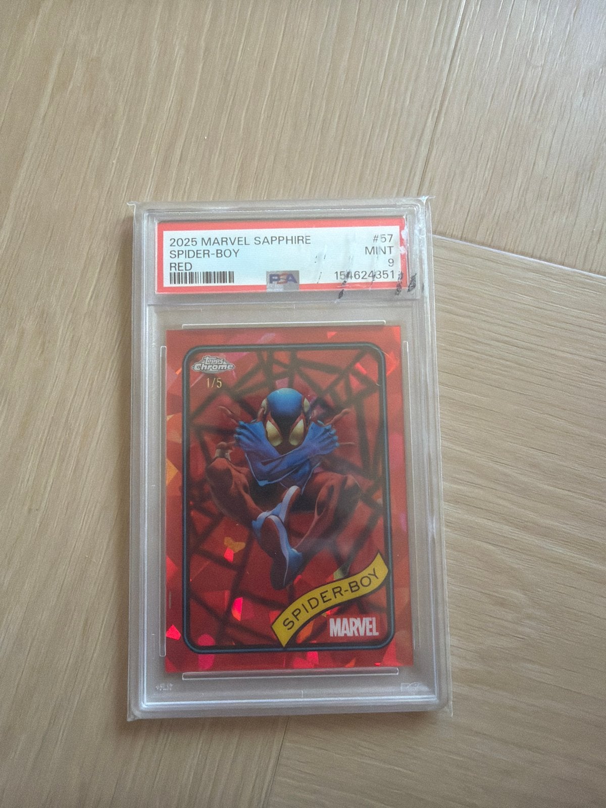 2025 Marvel Sapphire Spider-Boy #57 PSA 9 Mint 1/5, Ophalen of Verzenden, Zo goed als nieuw