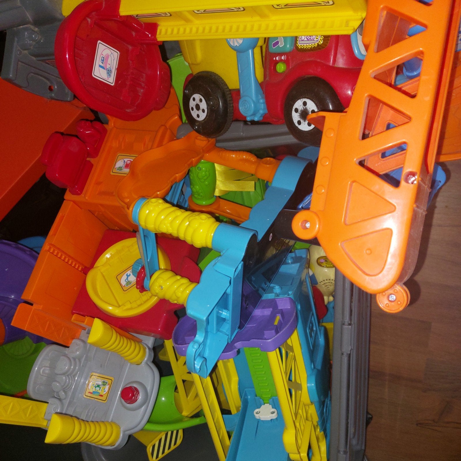 toet toet auto's, politie, brandweer, racebaan,trein,boomhut, Kinderen en Baby's, Ophalen, Gebruikt, 2 tot 4 jaar