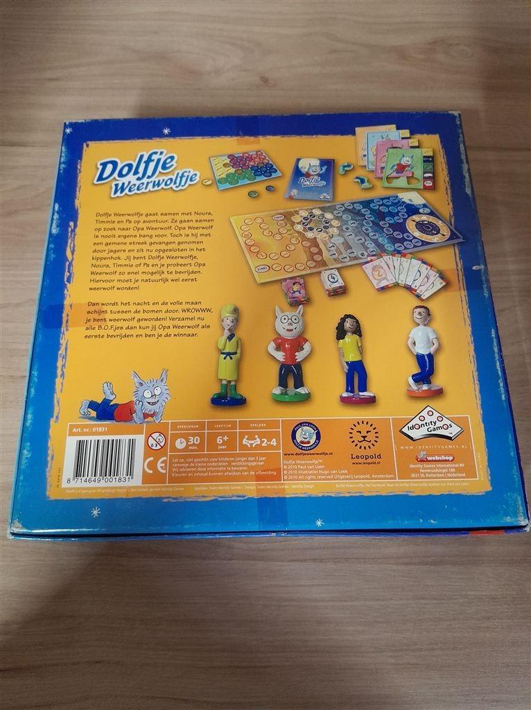 Dolfje weerwolfje het bordspel - s4467, Hobby en Vrije tijd, Gezelschapsspellen | Bordspellen, Verzenden, Zo goed als nieuw