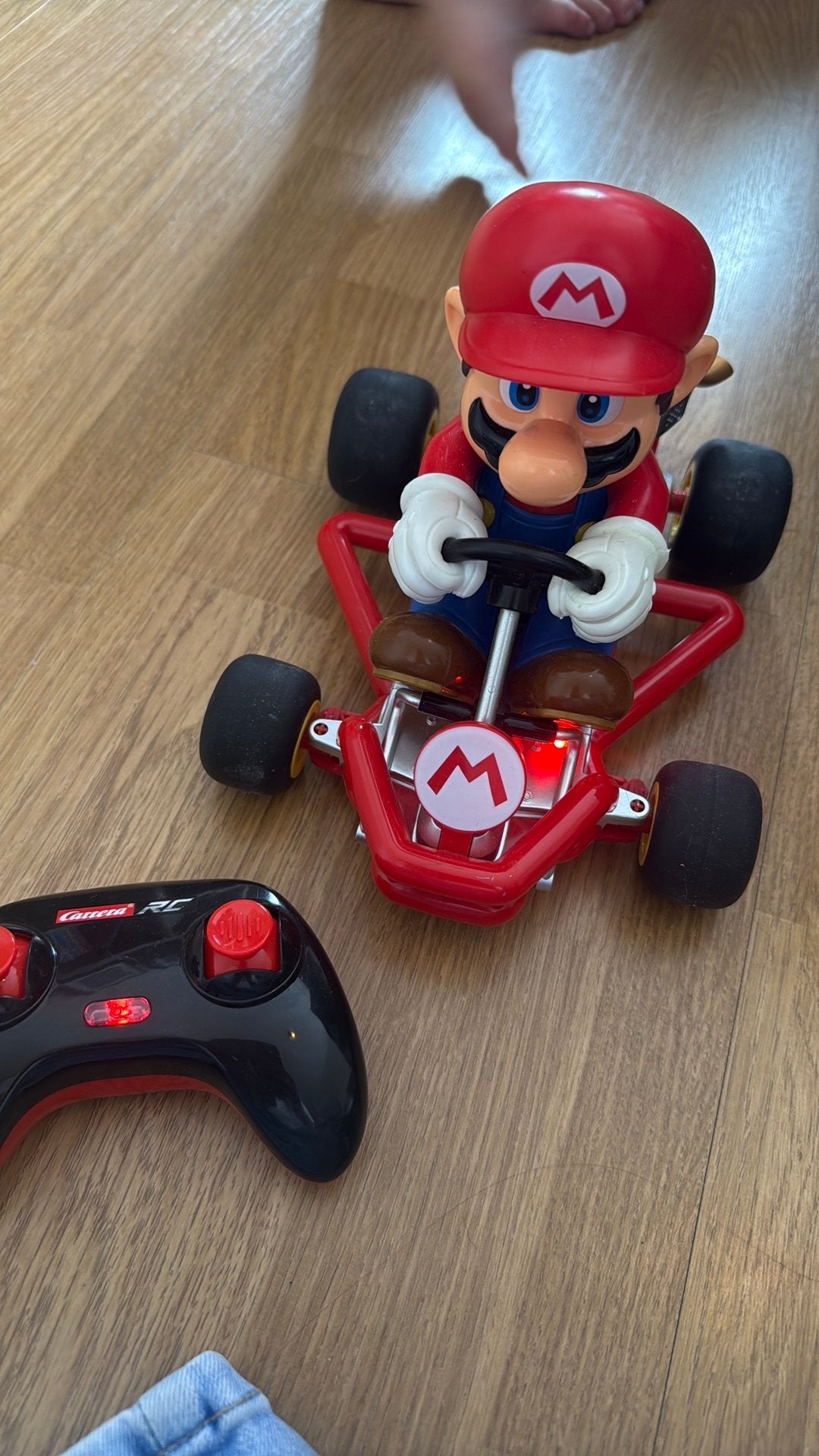 Mario Kart carrera RC bestuurbare Kart, Ophalen of Verzenden, Zo goed als nieuw