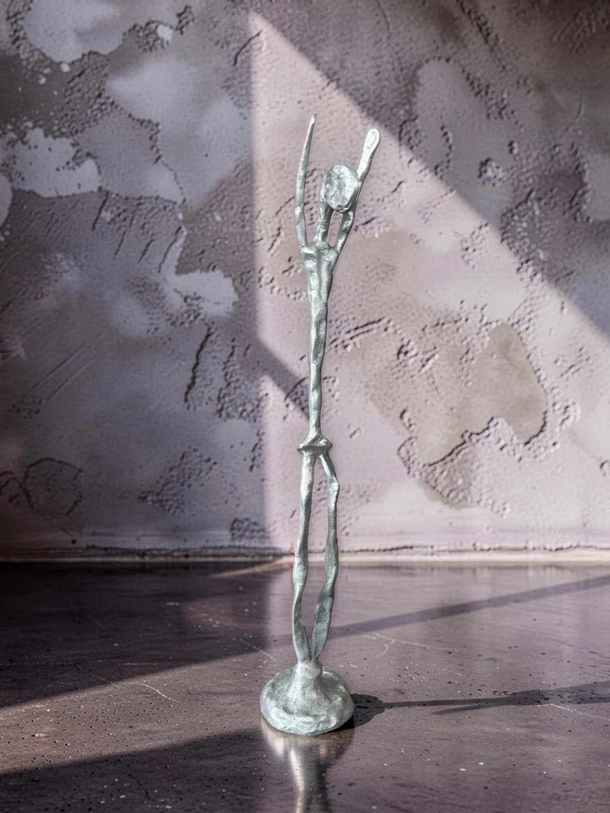 Groot slank sculptuur 50 cm – Kunstbeeld in Giacometti stijl, Handgemaakt, Beeld, Modern, Man