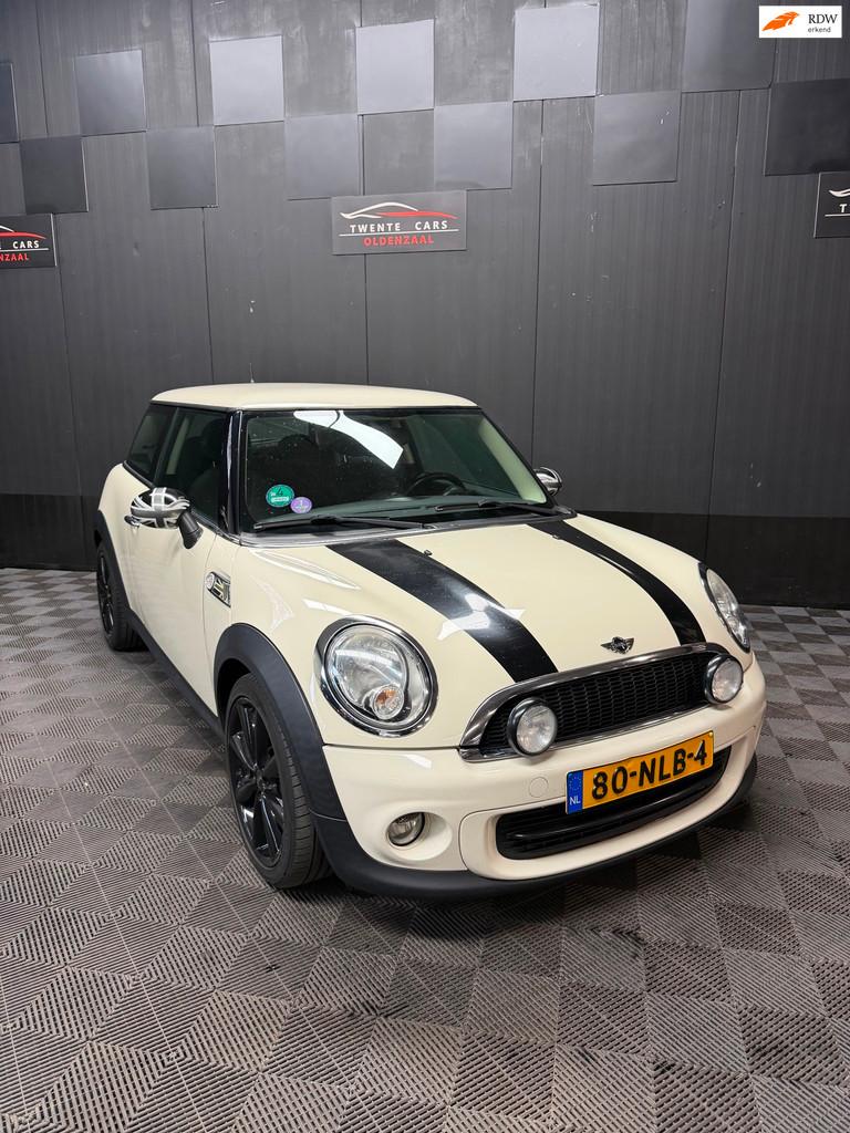 Mini Mini 1.6 One Business | Navi | Cruise | Clima |, Voorwielaandrijving, Euro 5, Stof, Zwart