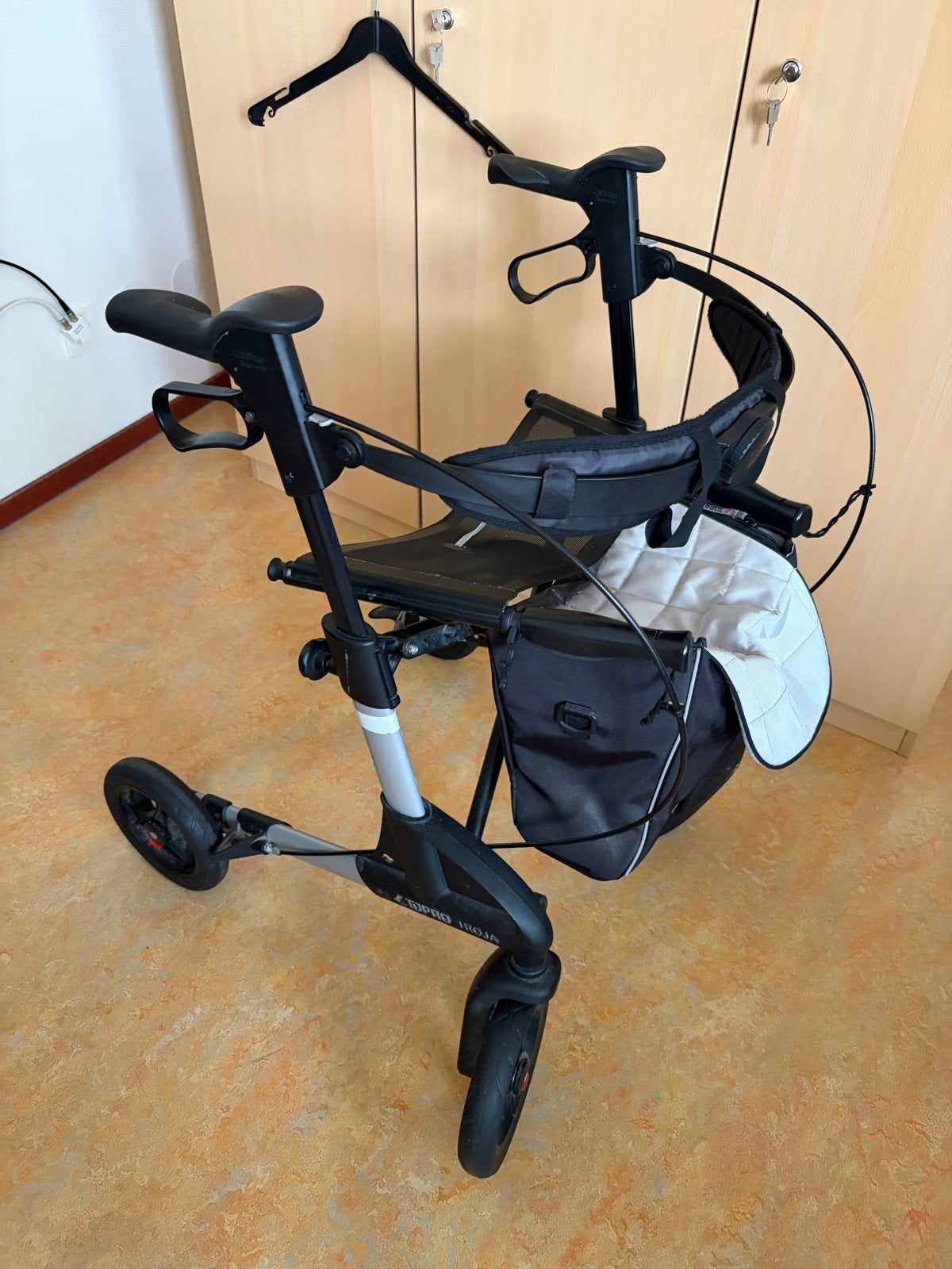 rollator topro troja - nette staat, Diversen, Ophalen, Lichtgewicht, Gebruikt