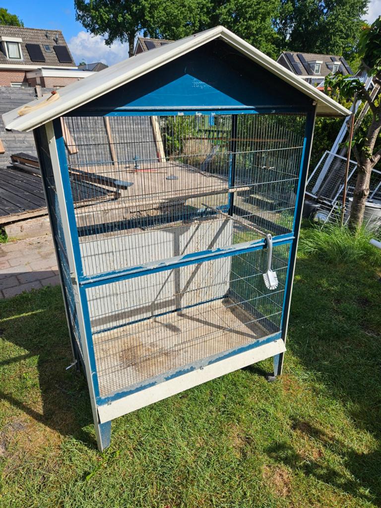 Mooie volière vogelkooi, Dieren en Toebehoren, Vogels | Hokken en Kooien, Ophalen of Verzenden, Zo goed als nieuw, Vogelkooi