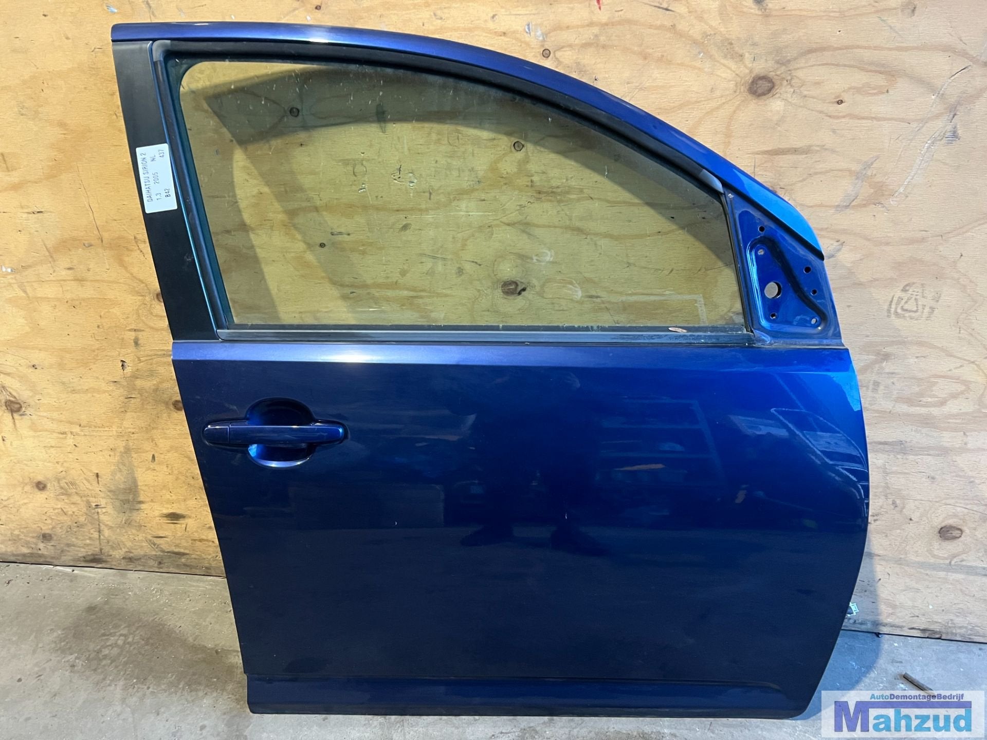 DAIHATSU SIRION 2 Blauw B42 rechts voor deur 2005-2012, Auto-onderdelen, Ikeda-shi 1-1
563-8651  Osaka, Gebruikt, Daihatsu, Deur