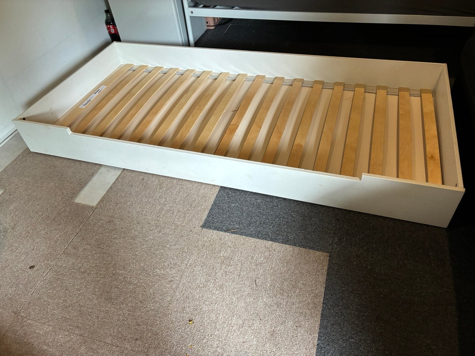 Bed met bedlade gratis af te halen, Ophalen, 90 cm, Eenpersoons, Wit