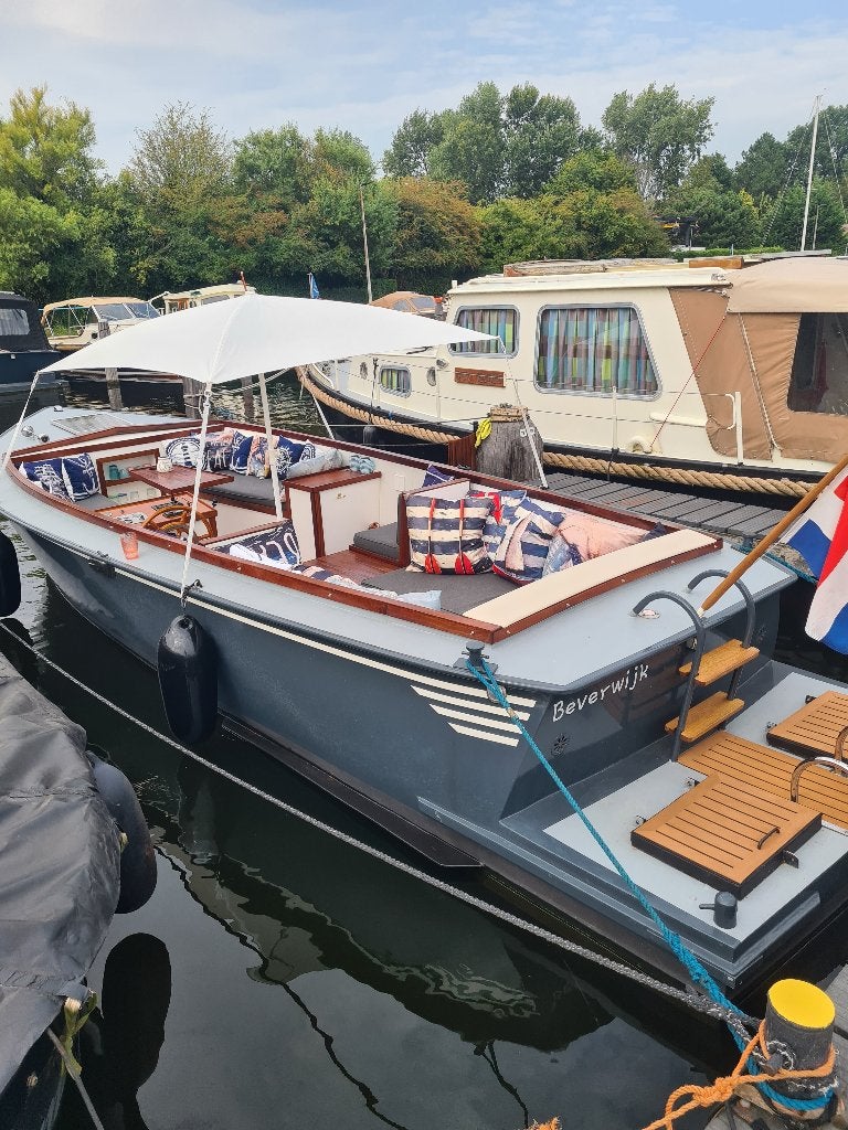 Prachtige stalen sloep/ grachtenboot, Watersport en Boten, Staal, Binnenboordmotor, 42 pk, 8 m