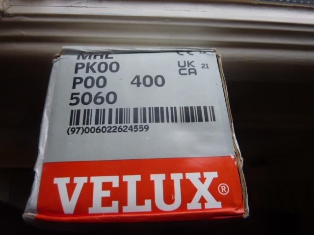 Nieuwe Velux buitenzonwering voor gehele P(K)-serie, Ophalen of Verzenden, Nieuw, 50 tot 100 cm, Minder dan 100 cm