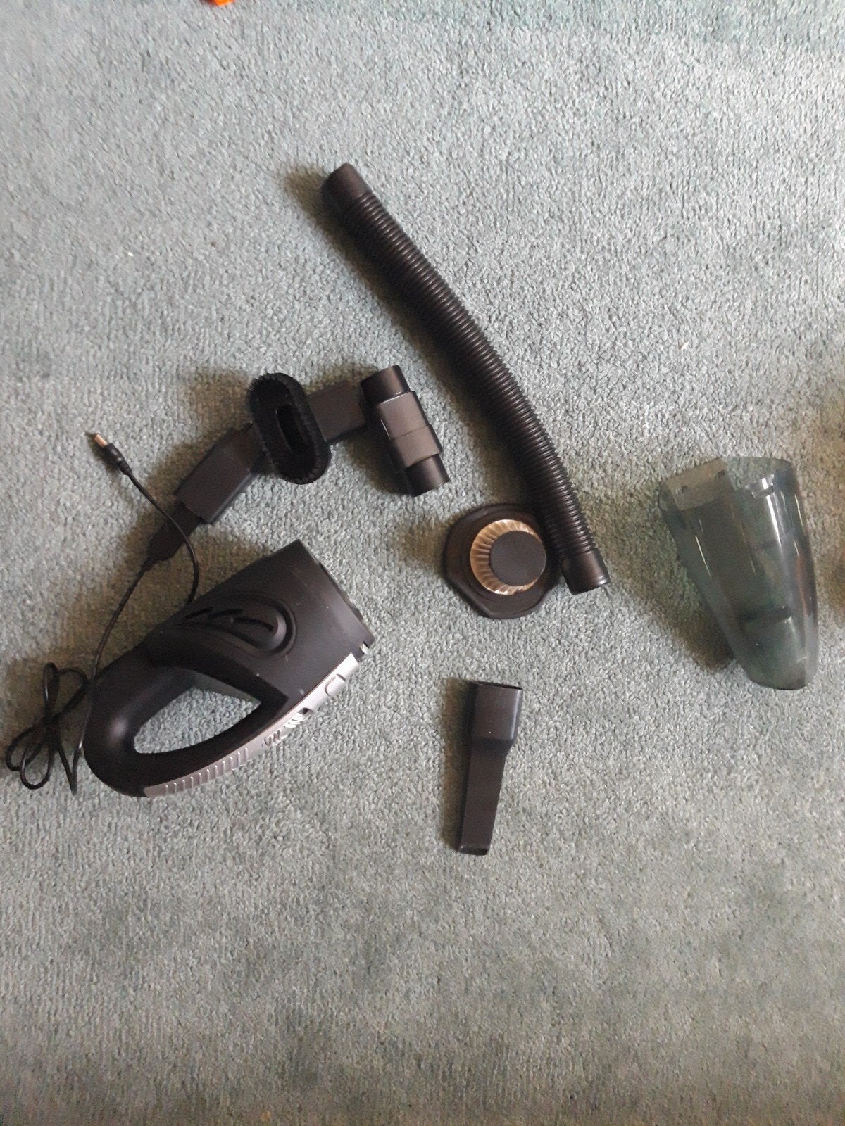 Compacte kruimeldief met accessoires en oplader, Witgoed en Apparatuur, Ophalen, Overige merken, Gebruikt, Kruimeldief