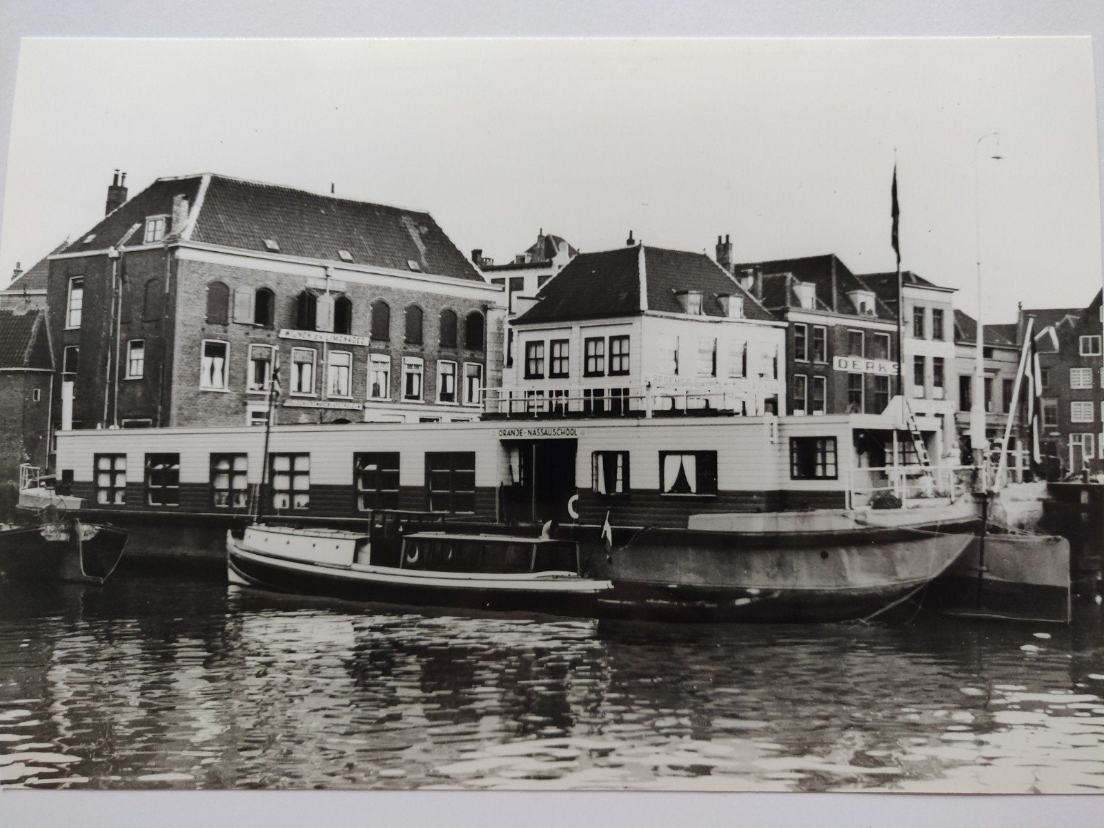 B515 Bomkade Oranje Nassauschool Scheepvaart 23x16, Verzamelen, Foto's en Prenten, Gebruikt, Overige onderwerpen, Voor 1940, Ophalen of Verzenden