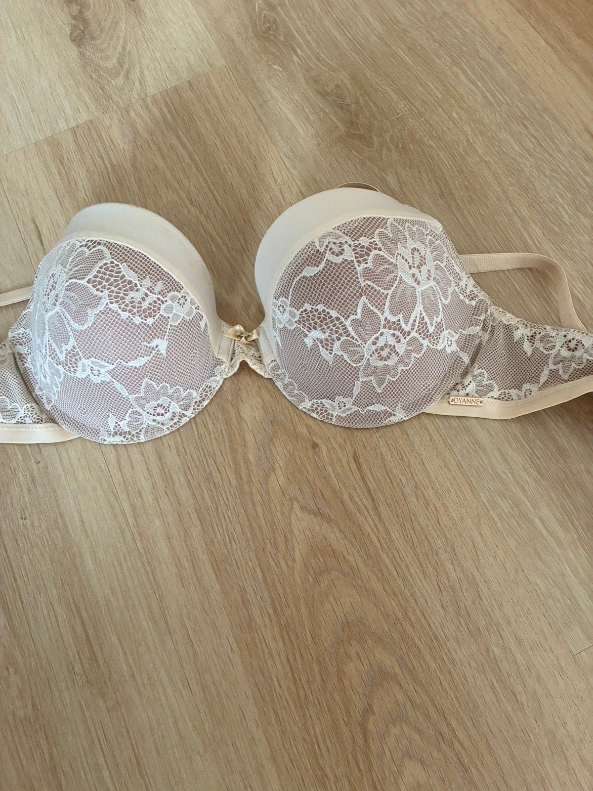 Mooie bh van Dyanne maat 80 B, Kleding | Dames, Ophalen of Verzenden, BH