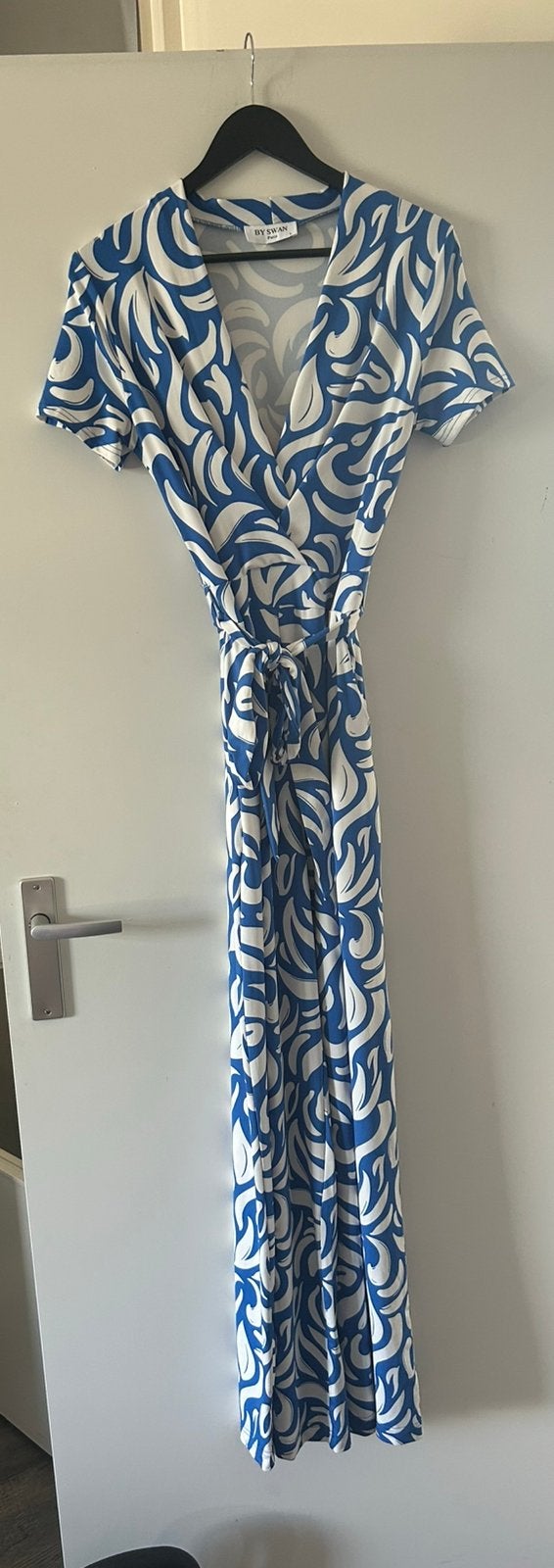 By Swan jumpsuit blauw/wit, maat L, Kleding | Dames, Ophalen of Verzenden, Nieuw, Maat 42/44 (L), Blauw