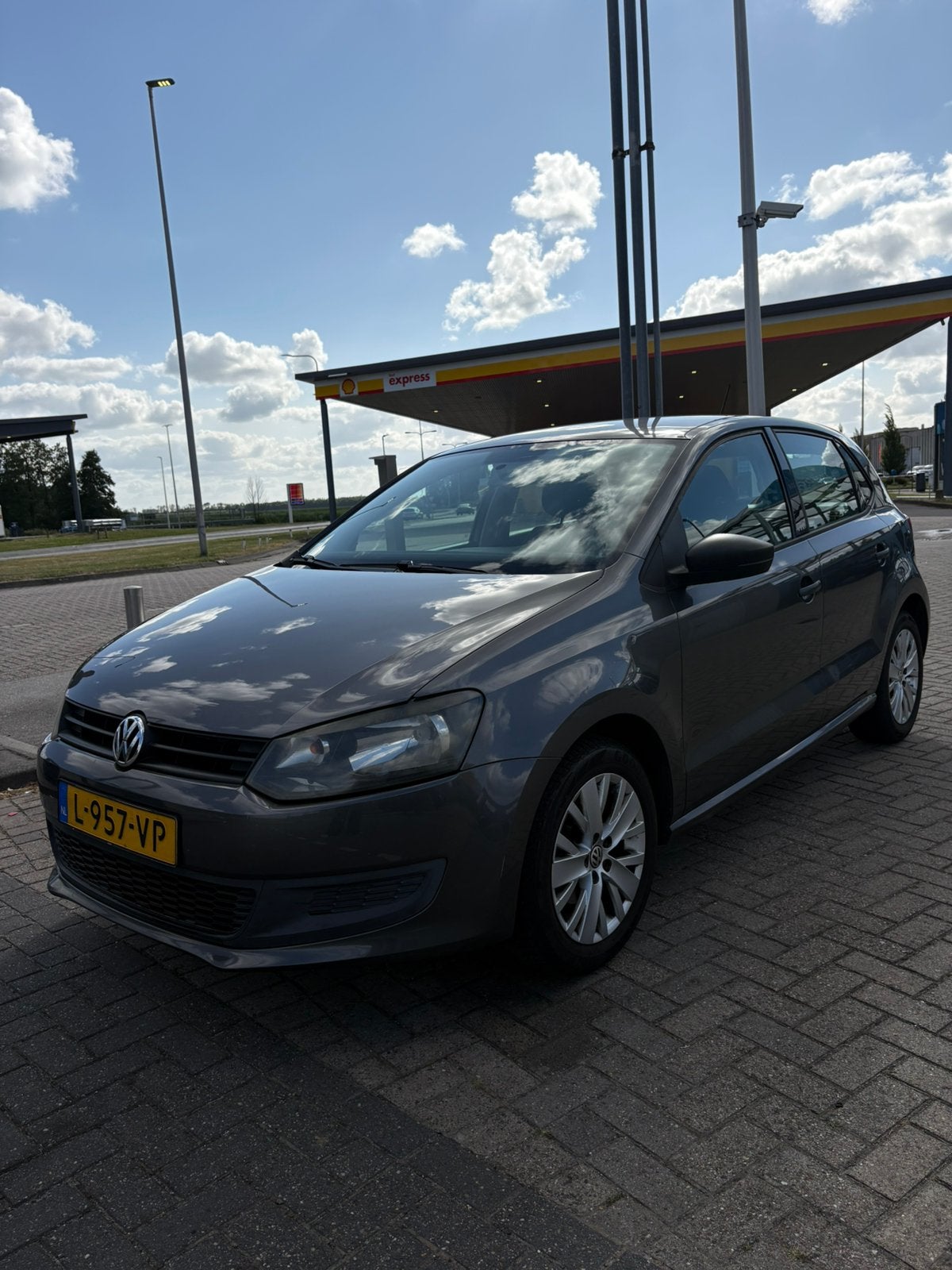Volkswagen Polo 1.4 16V FSI 63KW 2010 Grijs, Voorwielaandrijving, 970 kg, 40 €/maand, 4 cilinders