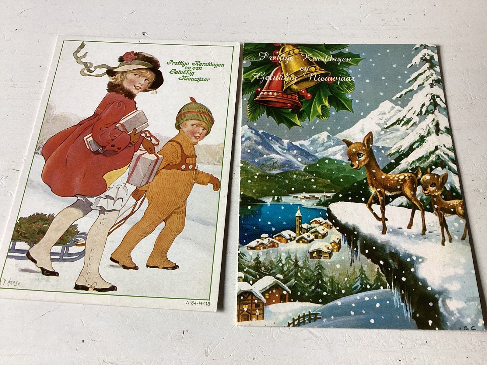 2 vintage kerstkaarten, Verzenden, Gelopen, Feest(dag)