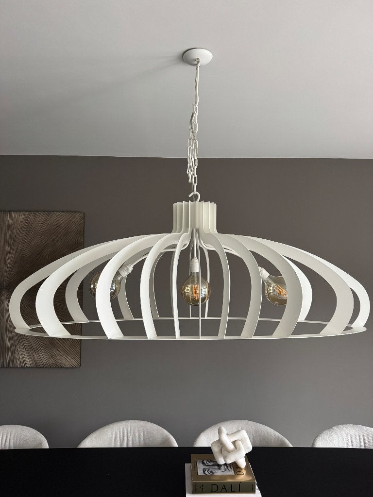 Mooie witte metalen lamp, Ophalen, Zo goed als nieuw, Metaal, E27 (groot)