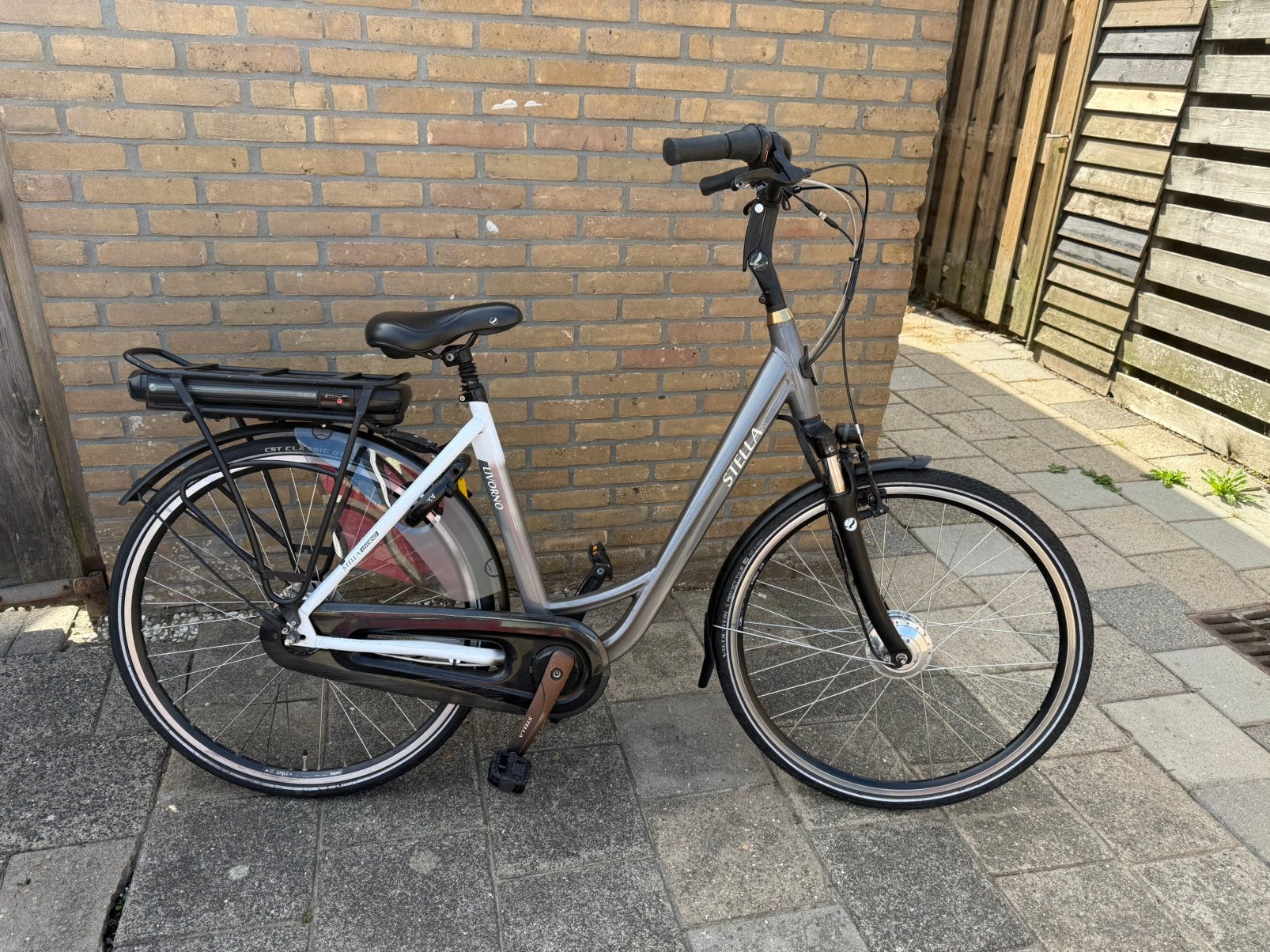 Nette stella livorno goede accu topstaat 28” 53 cm 7 v, Fietsen en Brommers, Elektrische fietsen, Zo goed als nieuw, 51 tot 55 cm
