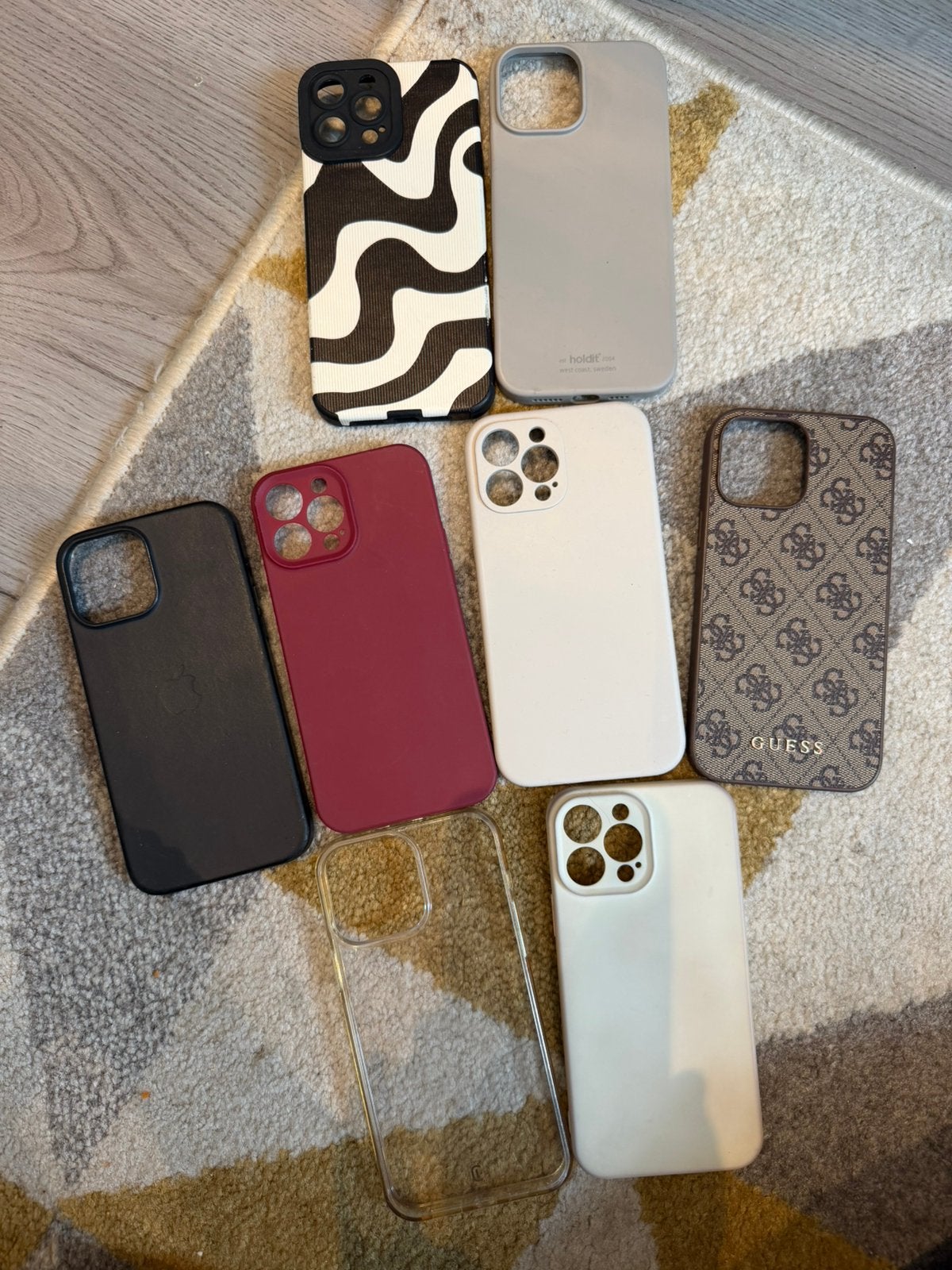 Various apple iphone 13 pro max phone cases Guess ALL, Ophalen of Verzenden, Zo goed als nieuw, IPhone 13 Pro Max