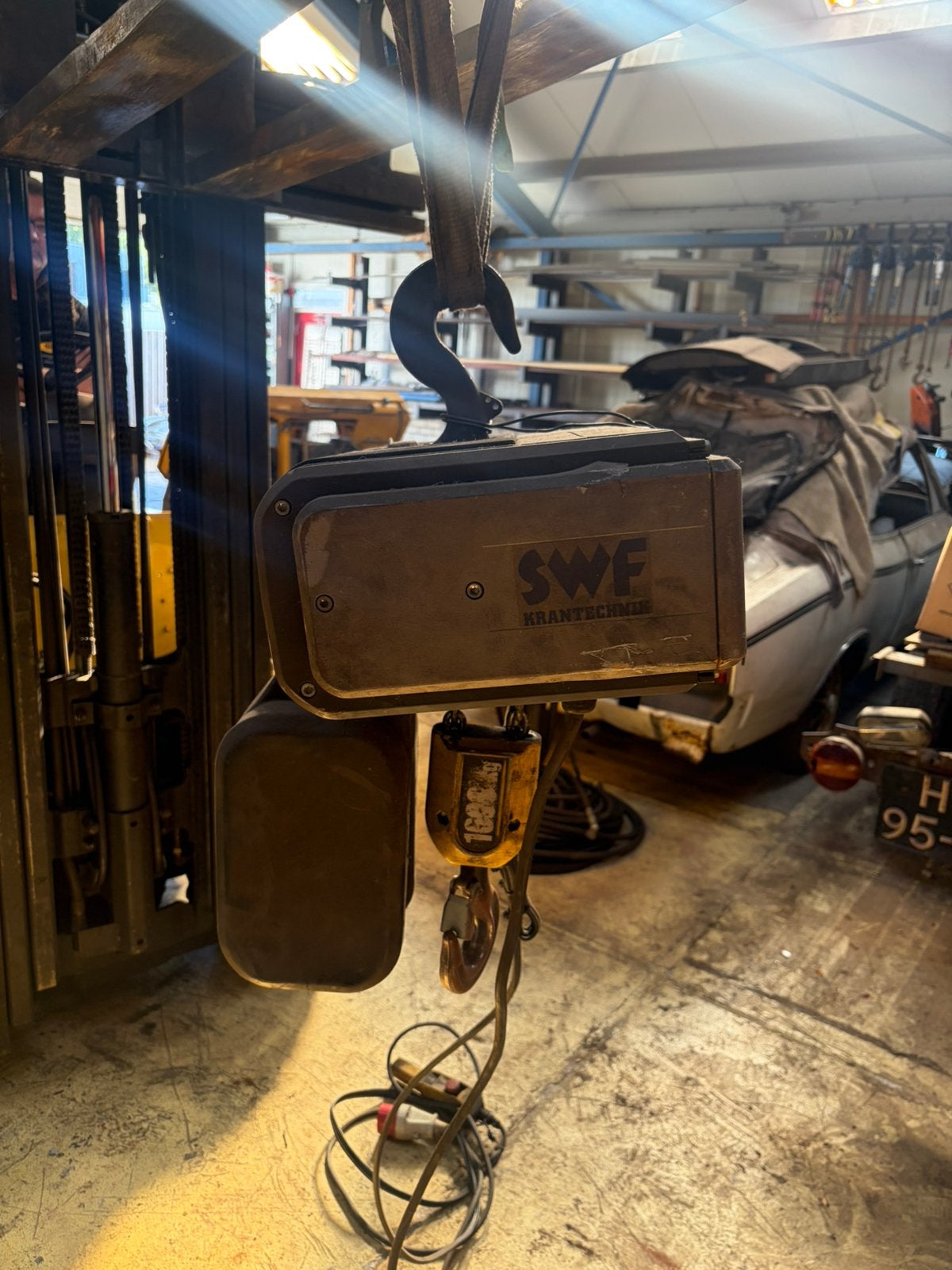 SWF Elektrische Kettingtakel 1000 - 2000 kg (400V), Ophalen, Gebruikt, Elektrisch