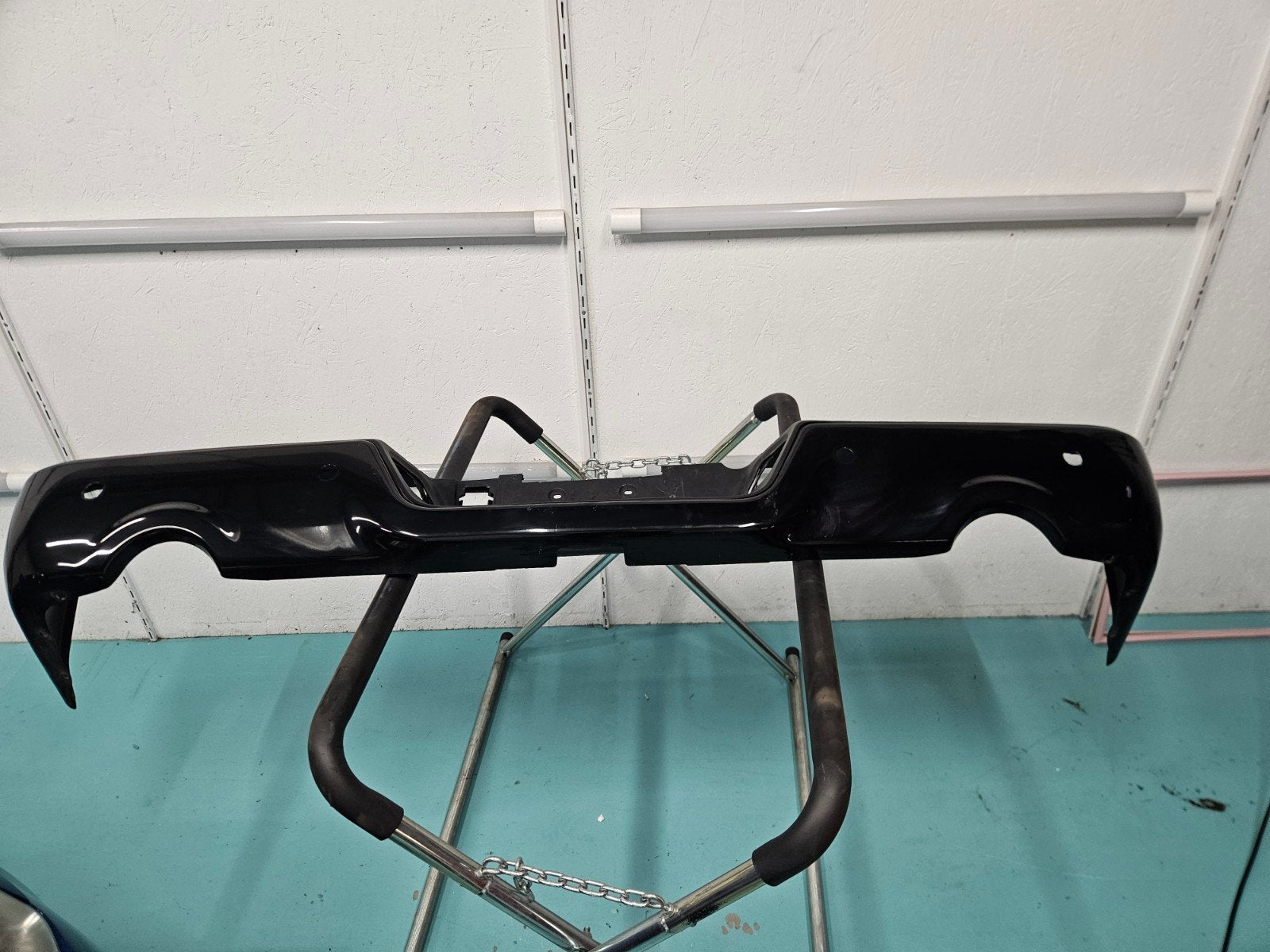 Originele Dodge Ram 1500 Achterbumper met Opstap, Ophalen, Gebruikt, Achter, Dodge