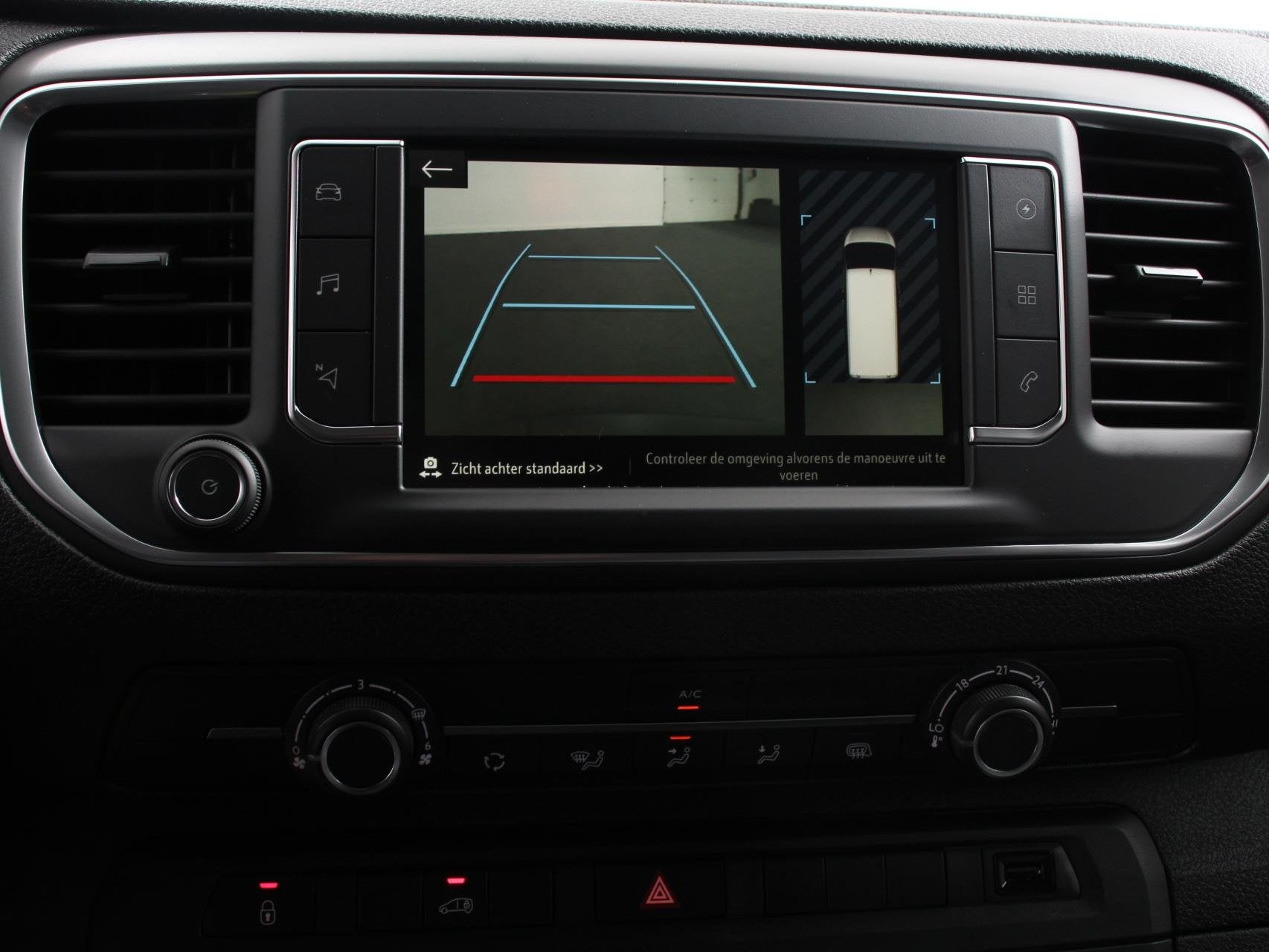 Opel Vivaro-e L2 75 kWh Connect pack 3p Navigatie Apple Carp, Gebruikt, 329 km, Wit, 75 kWh