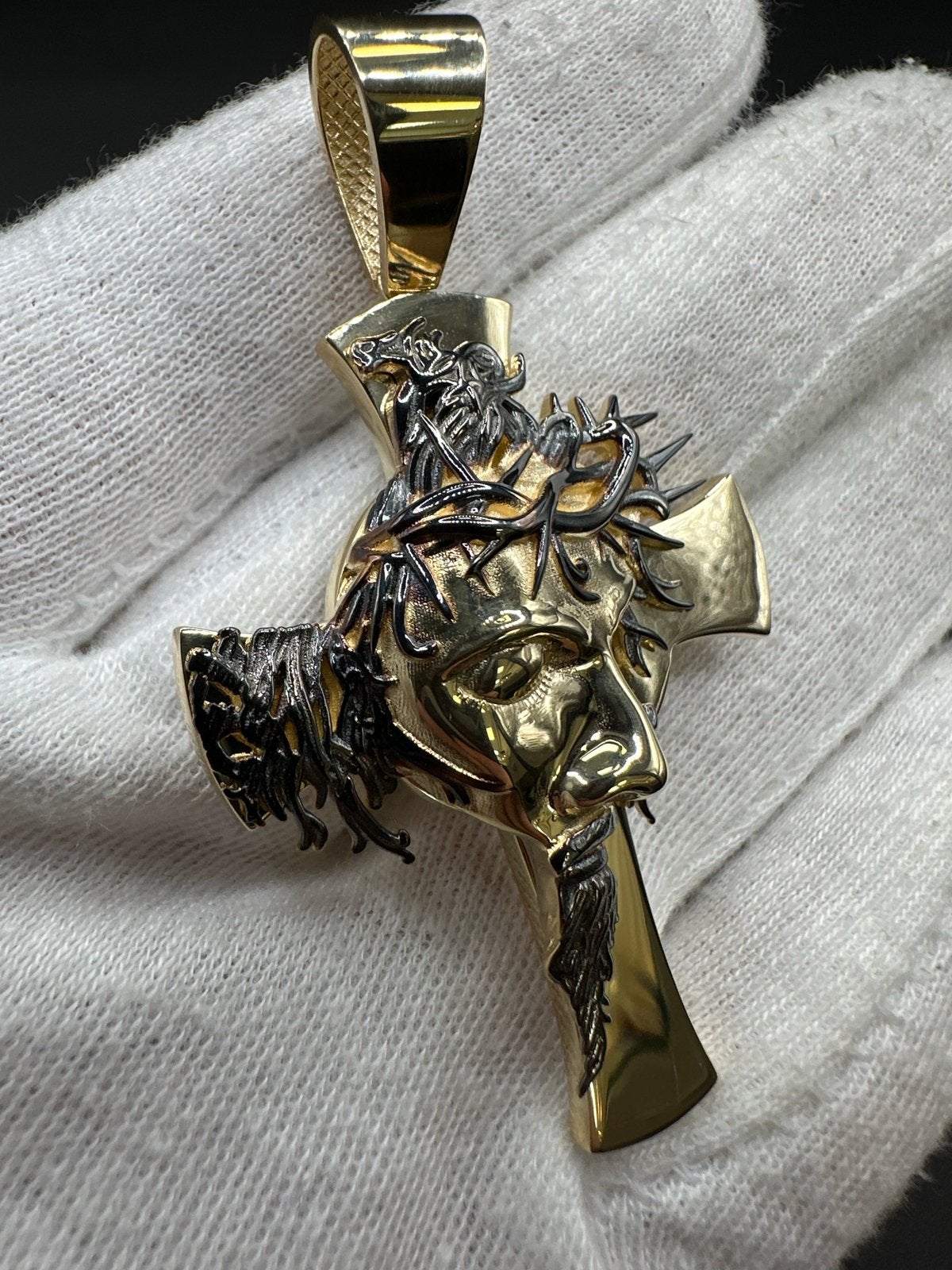 14k Gouden Kruis met Jezus Gezicht Hanger, Ophalen of Verzenden, Nieuw, Goud, Kruis of Symbool