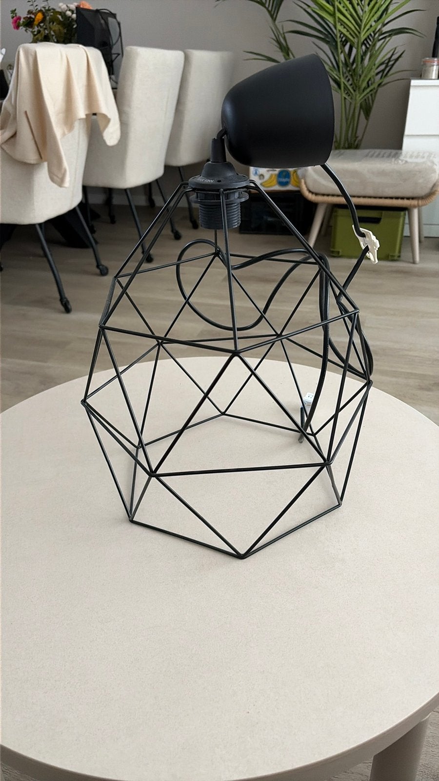 GRATIS zwarte Ikea lamp, Ophalen, Zo goed als nieuw