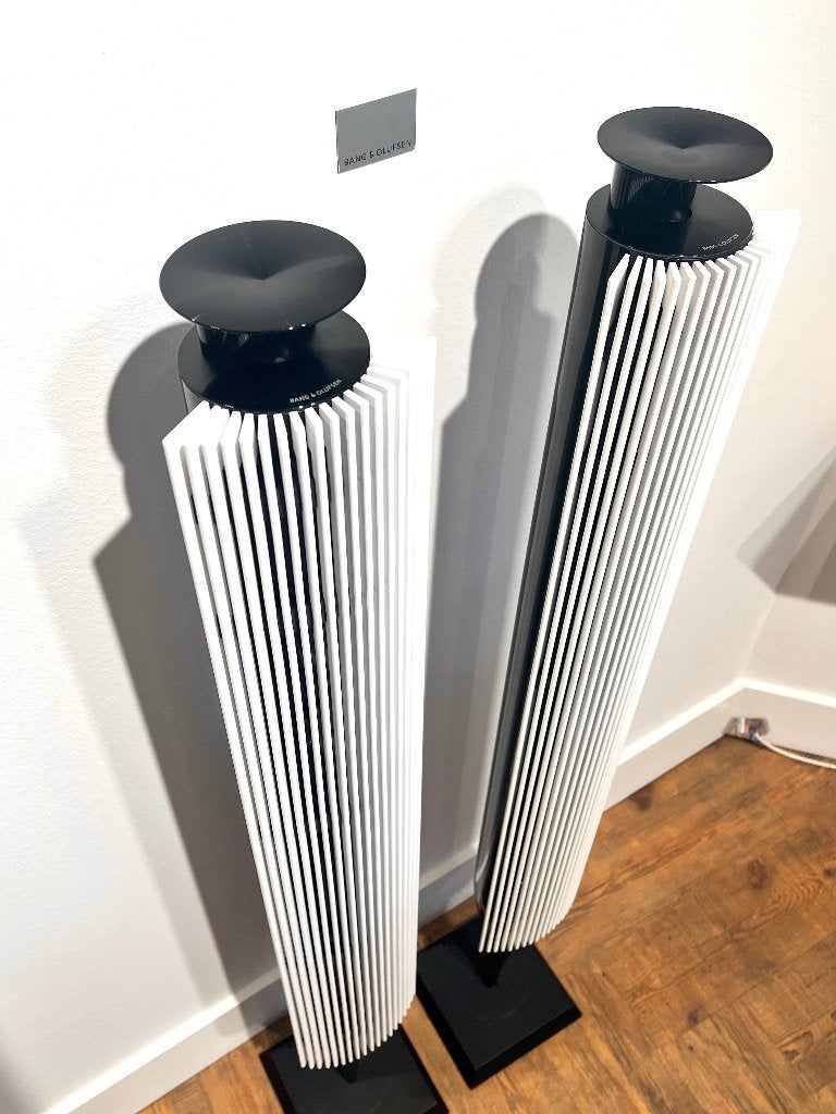 Bang & Olufsen Beolab 18 Piano Black Incl. White Covers, Audio, Tv en Foto, 150 watt of meer, Stereo speakers, Bang & Olufsen