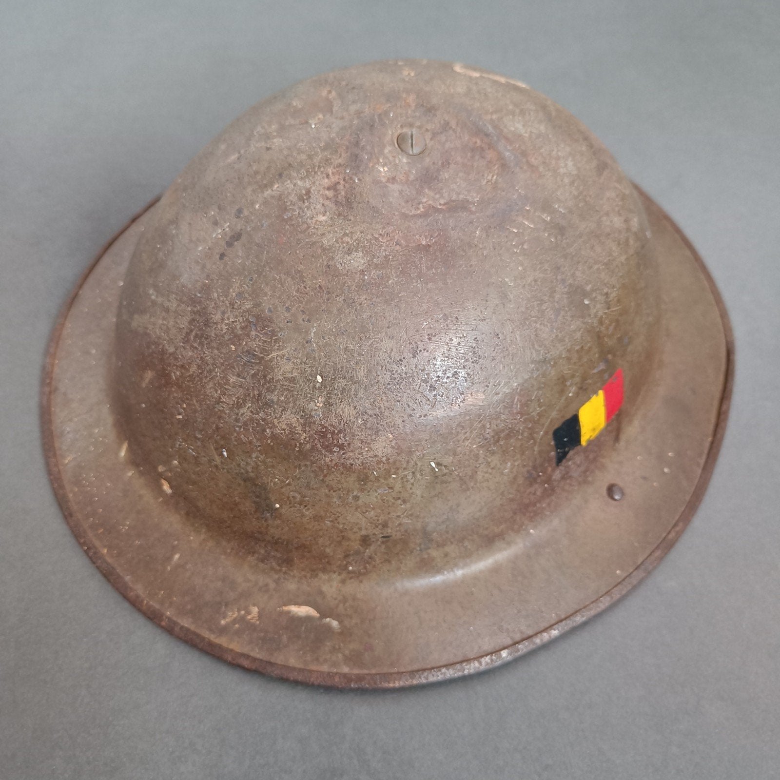 Oude Belgische militaire helm., Ophalen of Verzenden, Landmacht, Overige gebieden, Helm of Baret