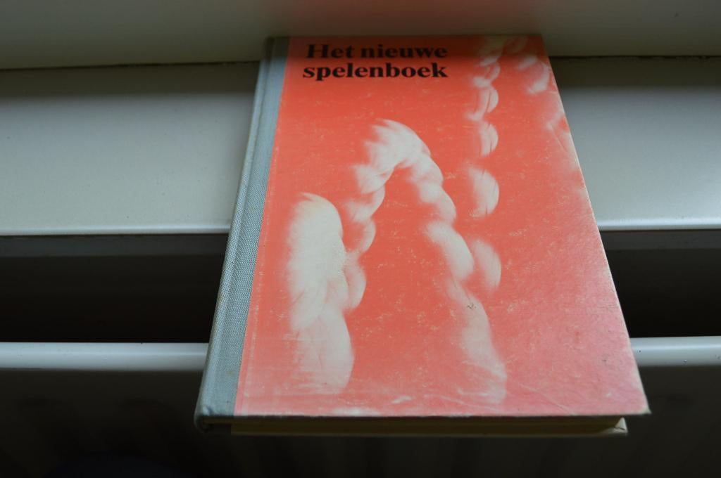 Het nieuwe spelenboek, Boeken, Verzenden, Beta, HBO
